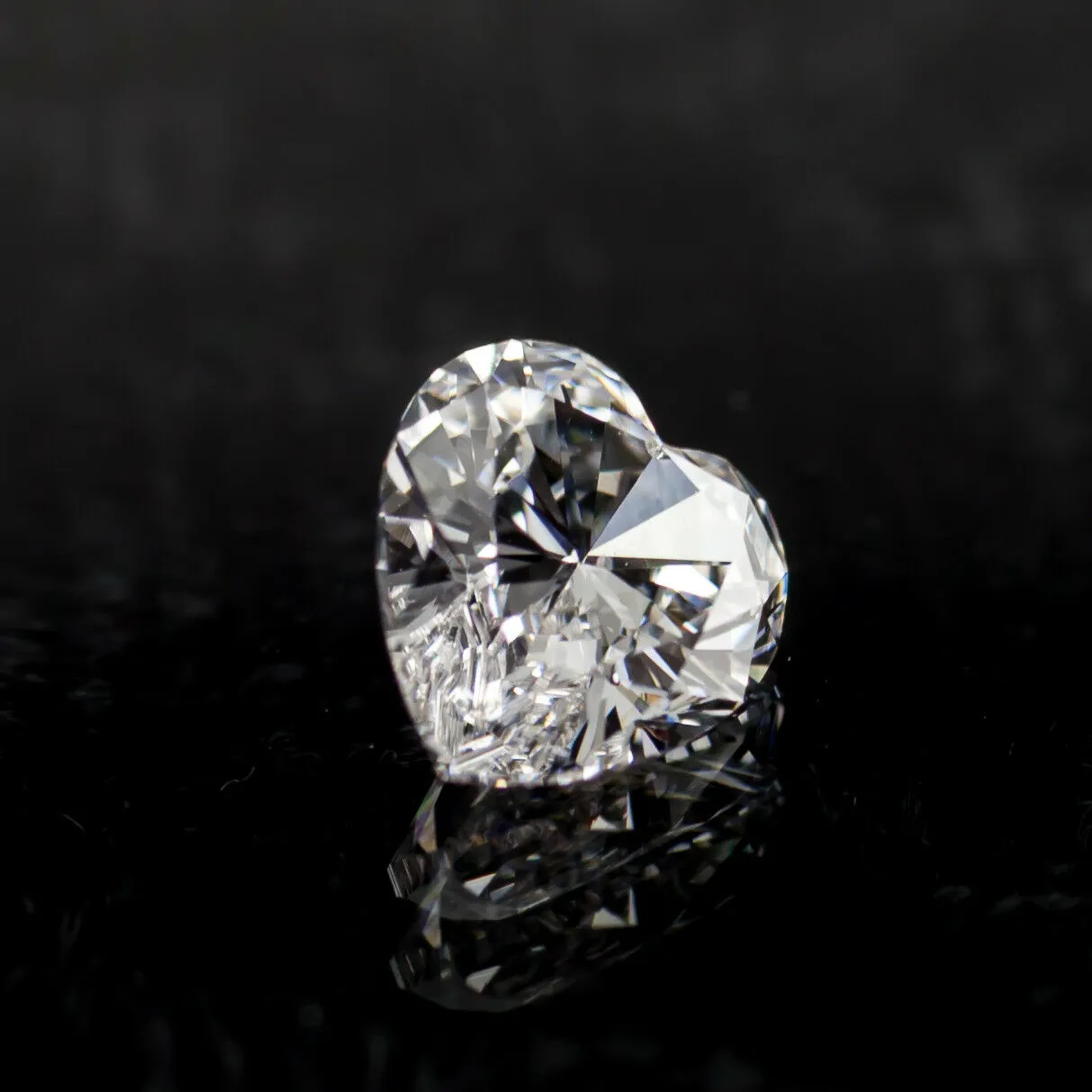 1.01 Carat Loose F / VVS2 Heart Shaped Cut Diamond GIA Certified
