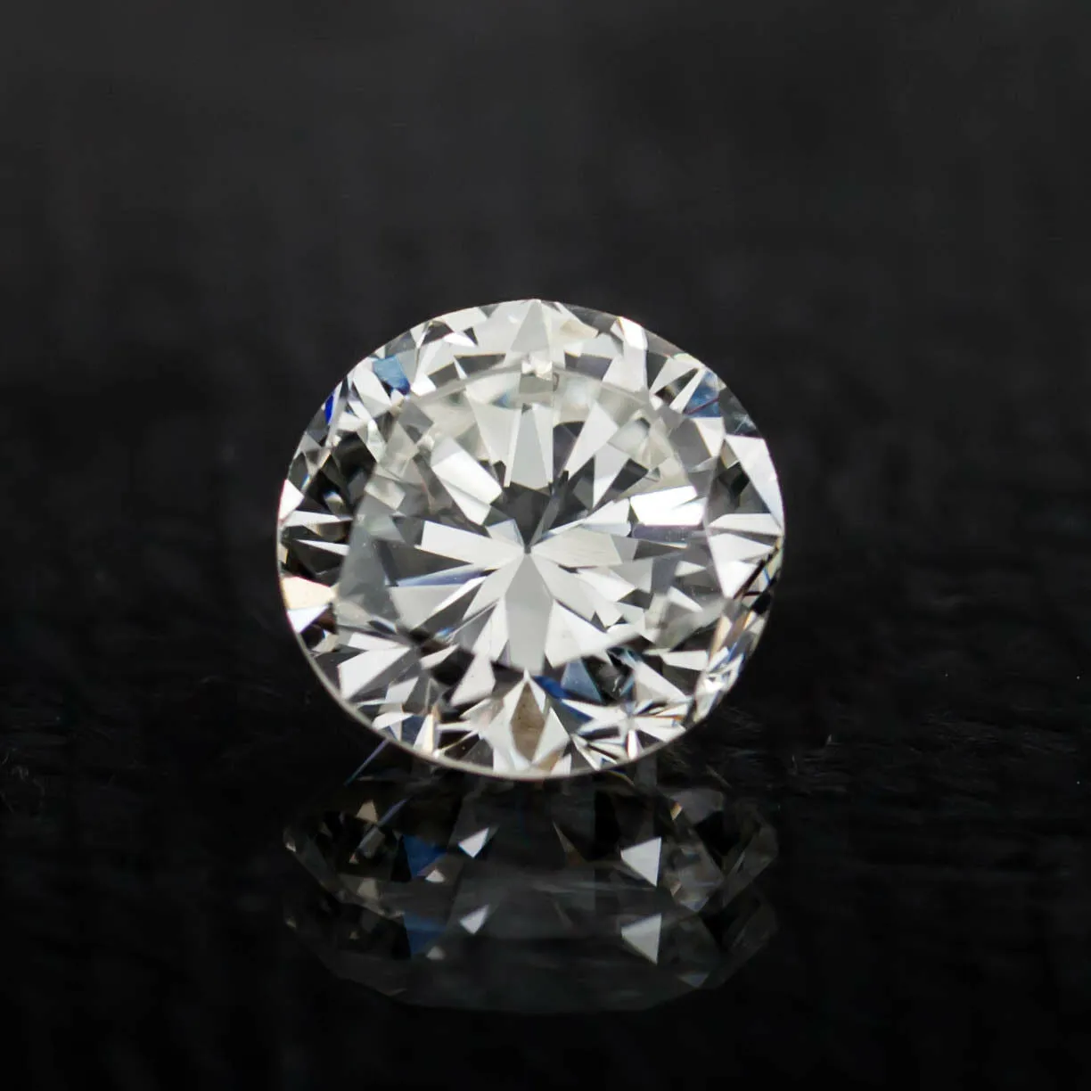 1.39 Carat Loose H / VS1 Round Brilliant Cut Diamond GIA Certified