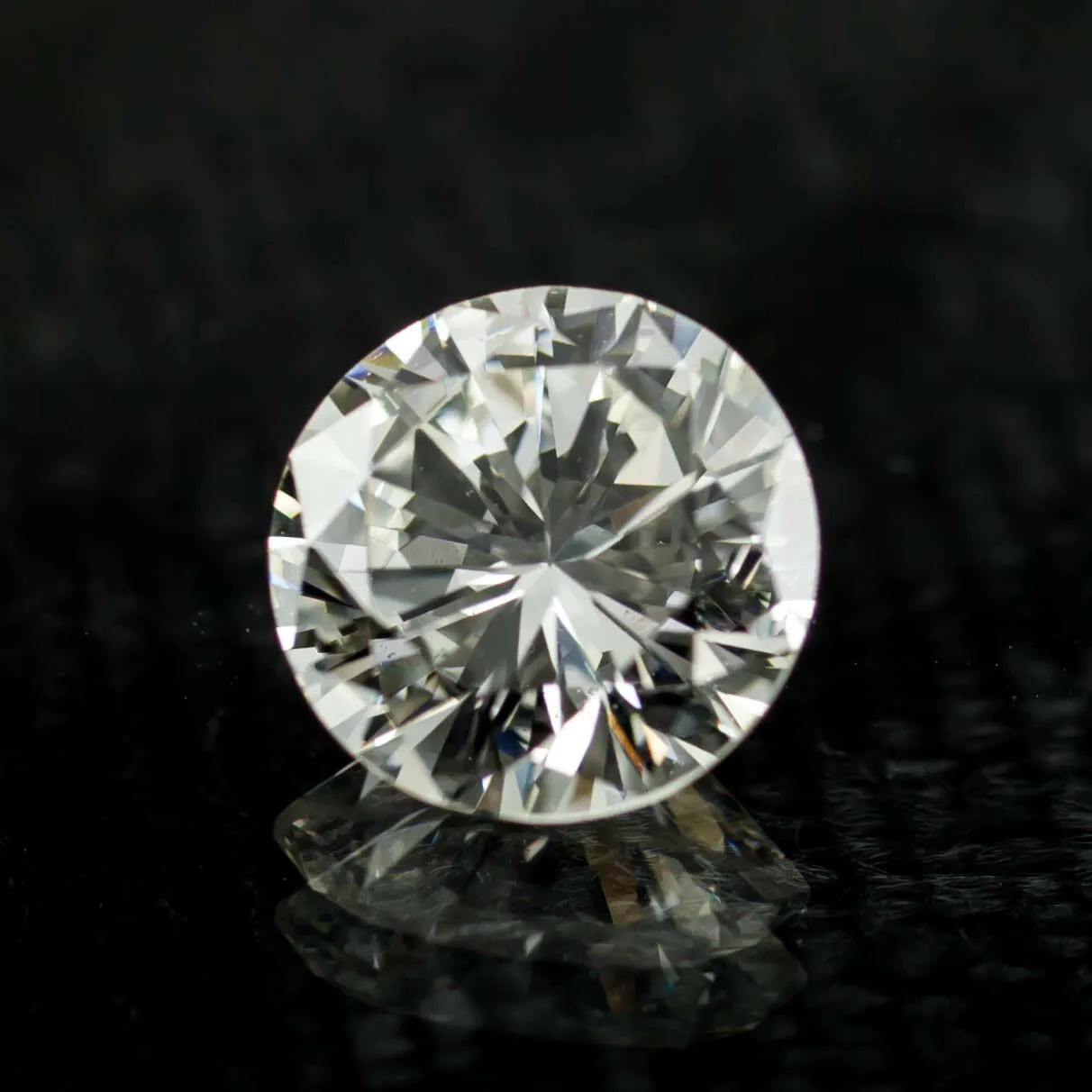 1.66 Carat Loose H / VS2 Round Brilliant Cut Diamond GIA Certified