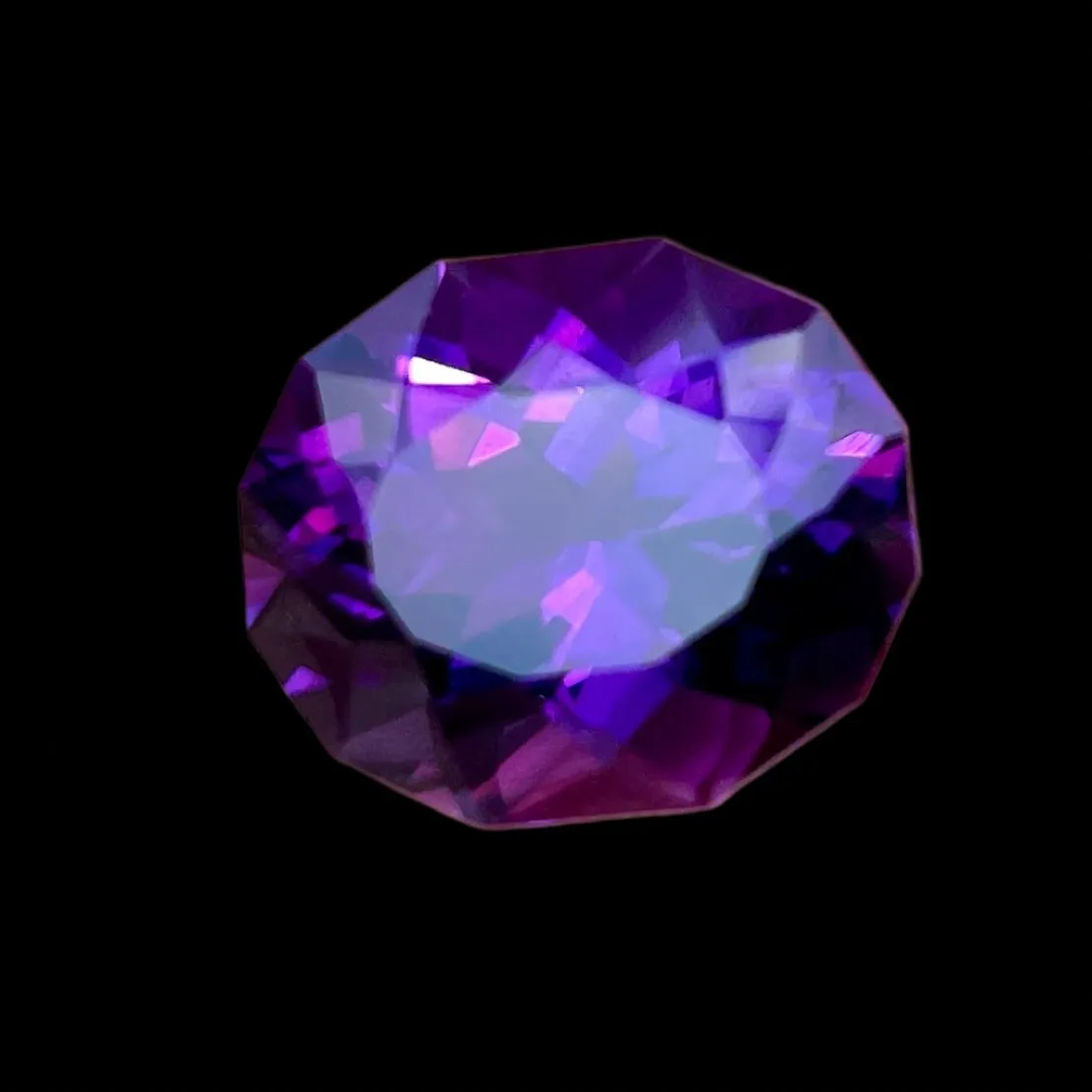 17.15 Ct. Large pendant/bracelet size Amethyst Uruguay Custom-Cut Oval