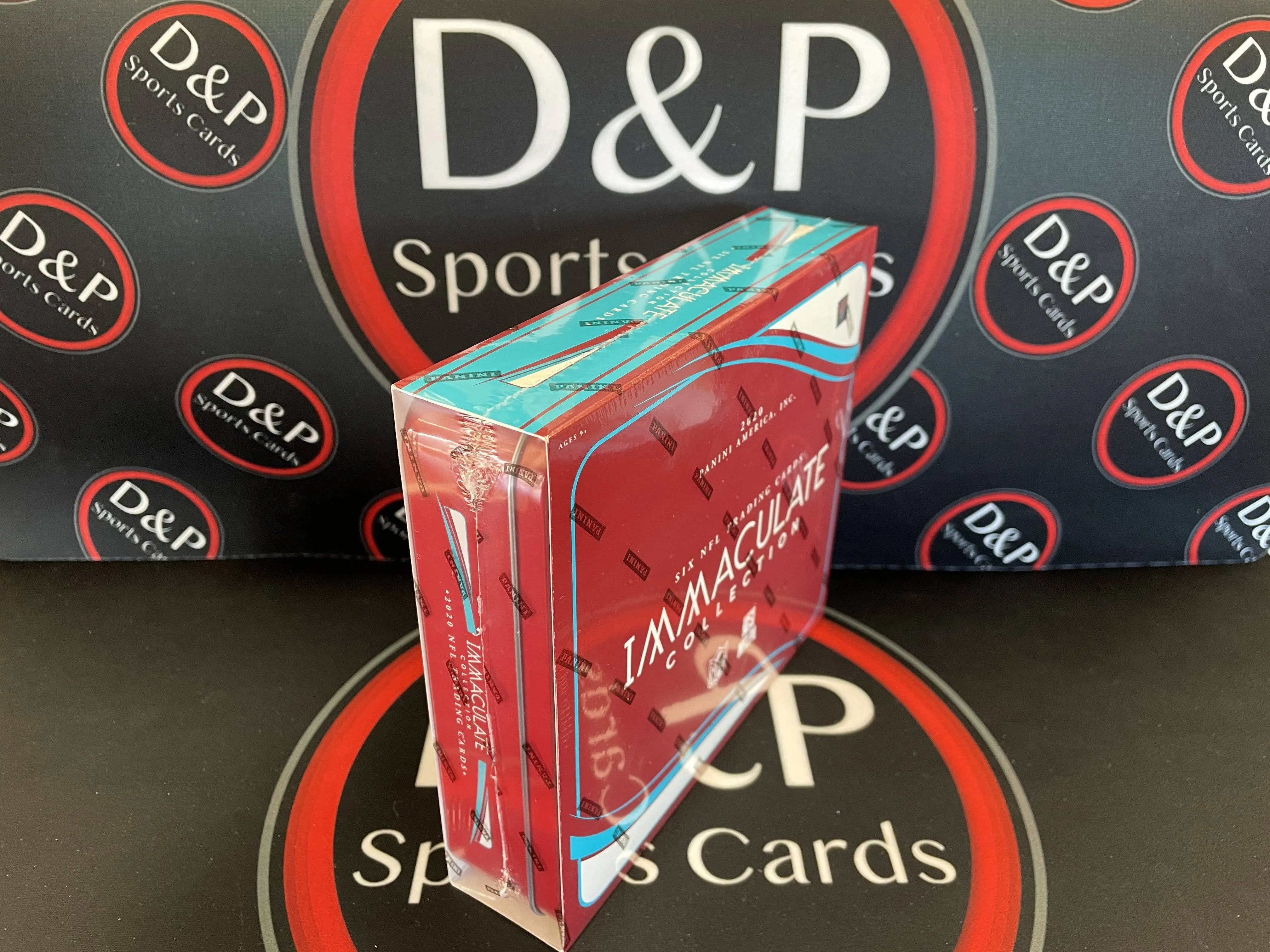 2020 Panini Immaculate Football Hobby Box
