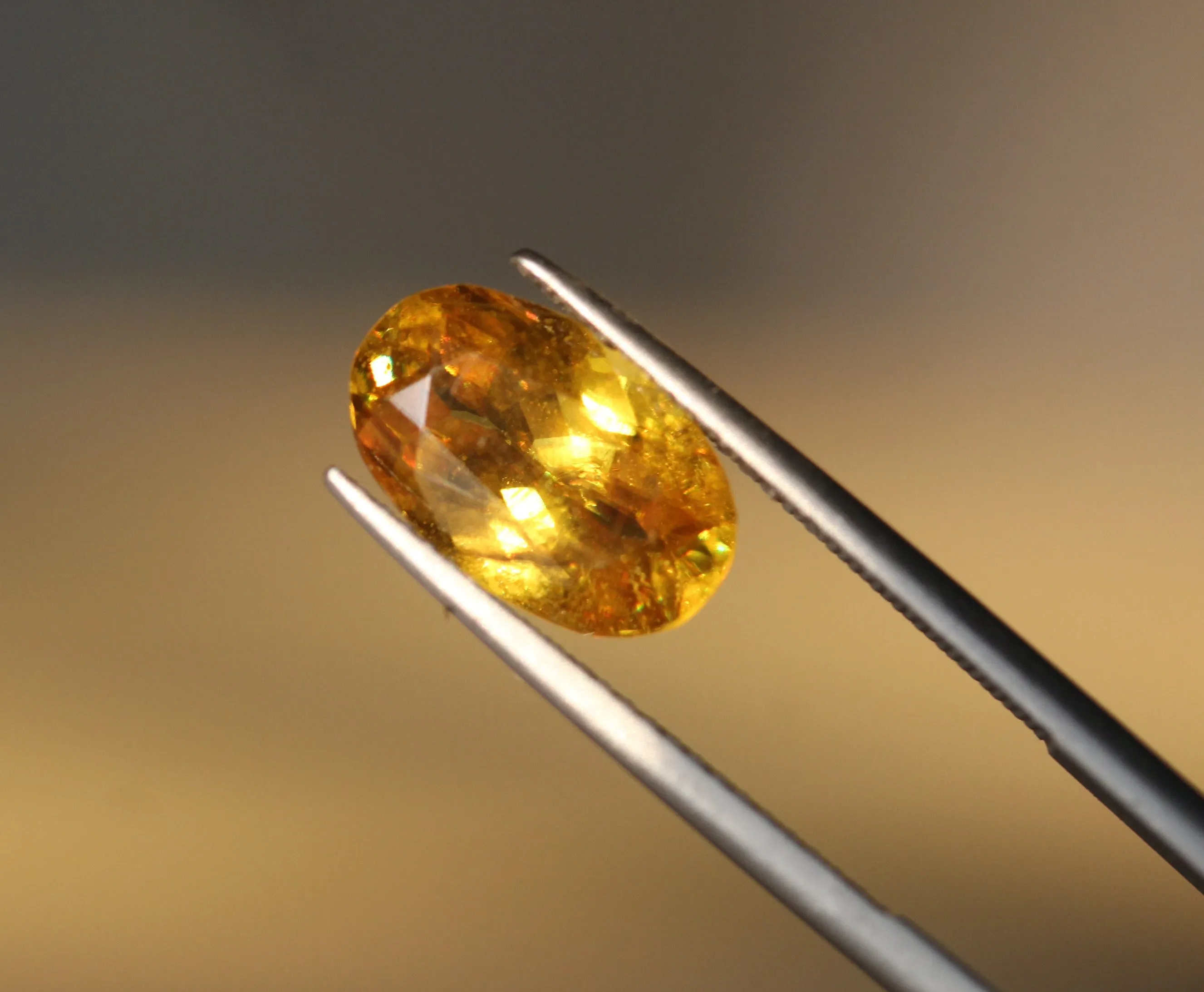 3.7 carats Oval Shape Natural Yellow Sphene / Titanite