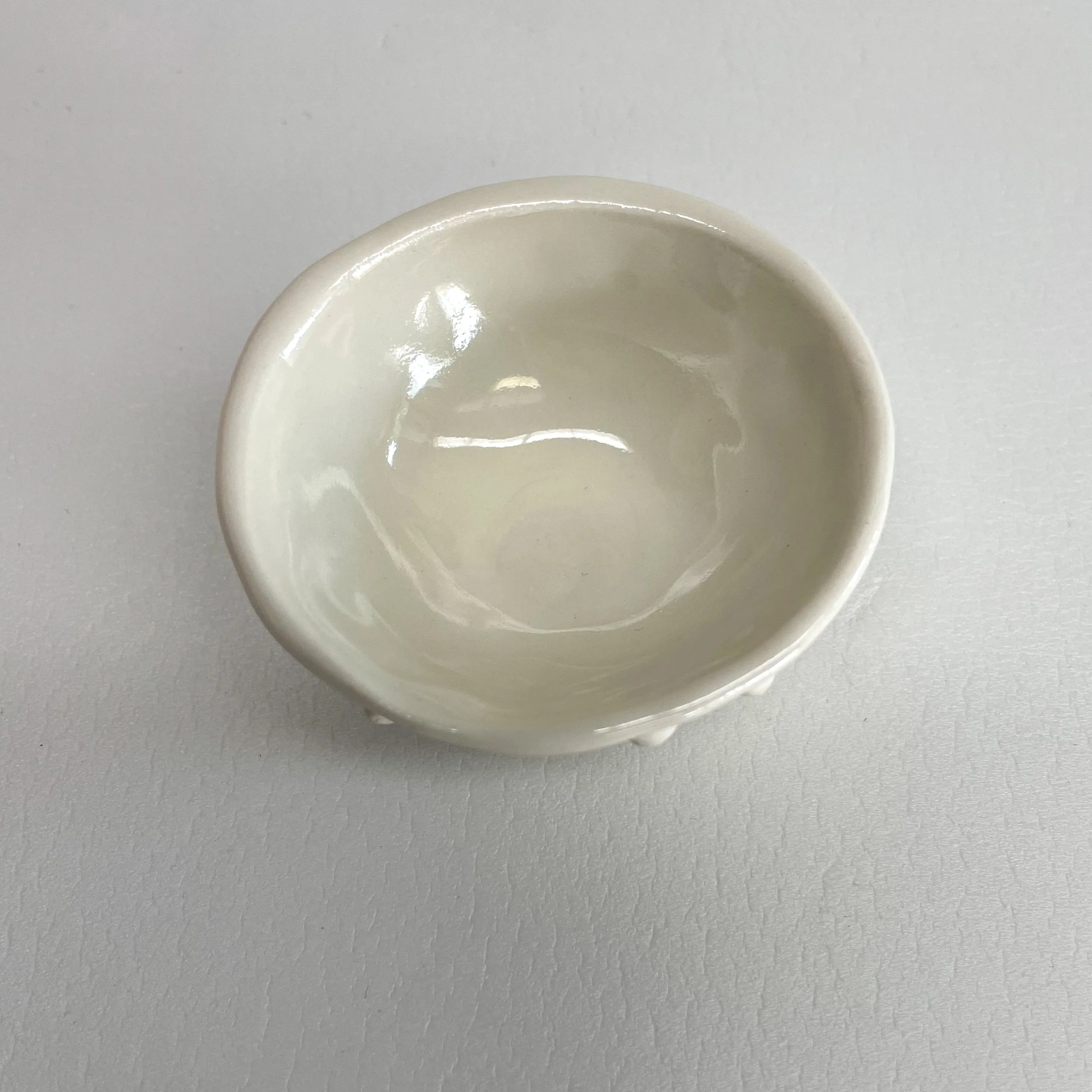 47. Urchin Mini Bowl - White