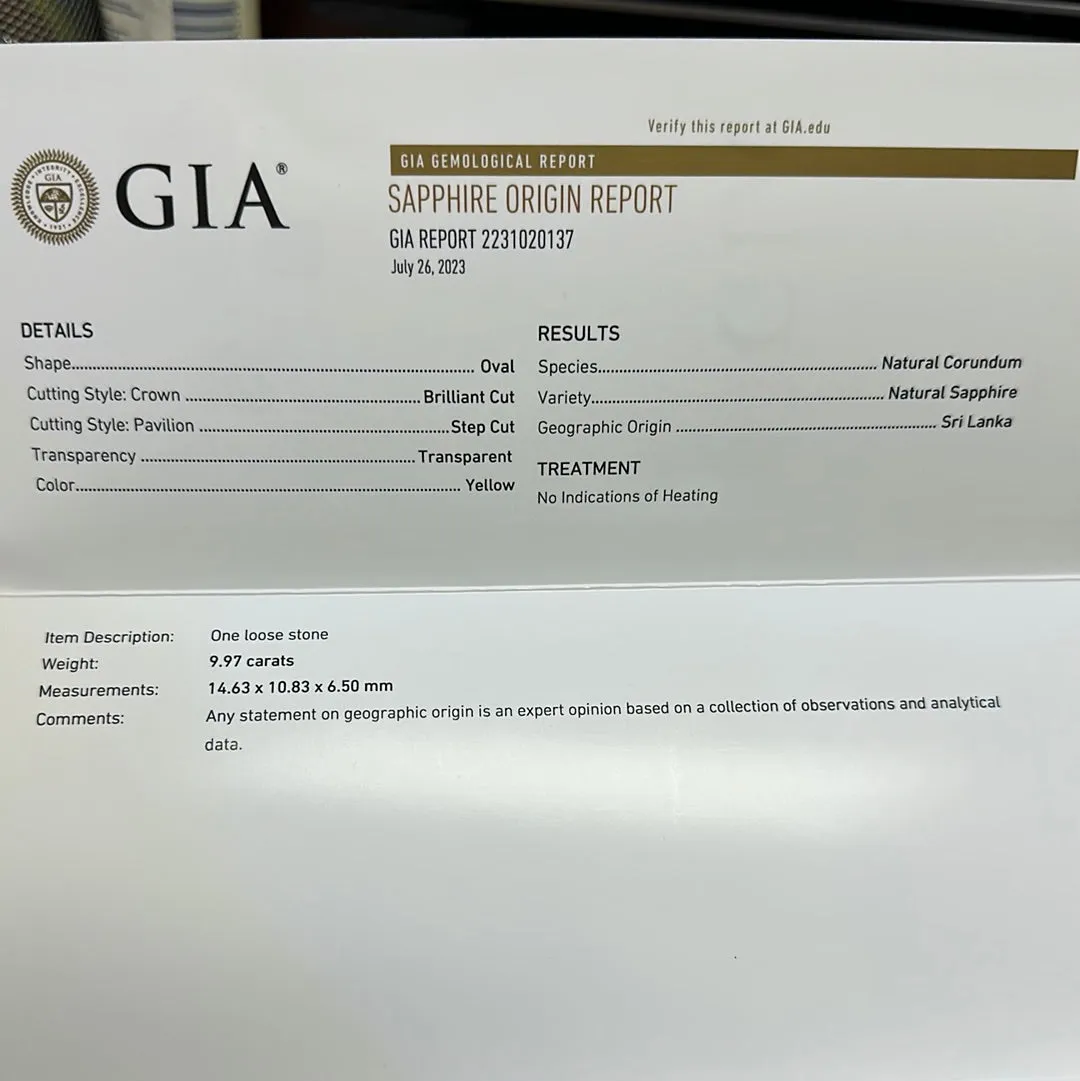 9.97CT YELLOW NATURAL SAPPHIRE TRANSPARENT OVAL GIA