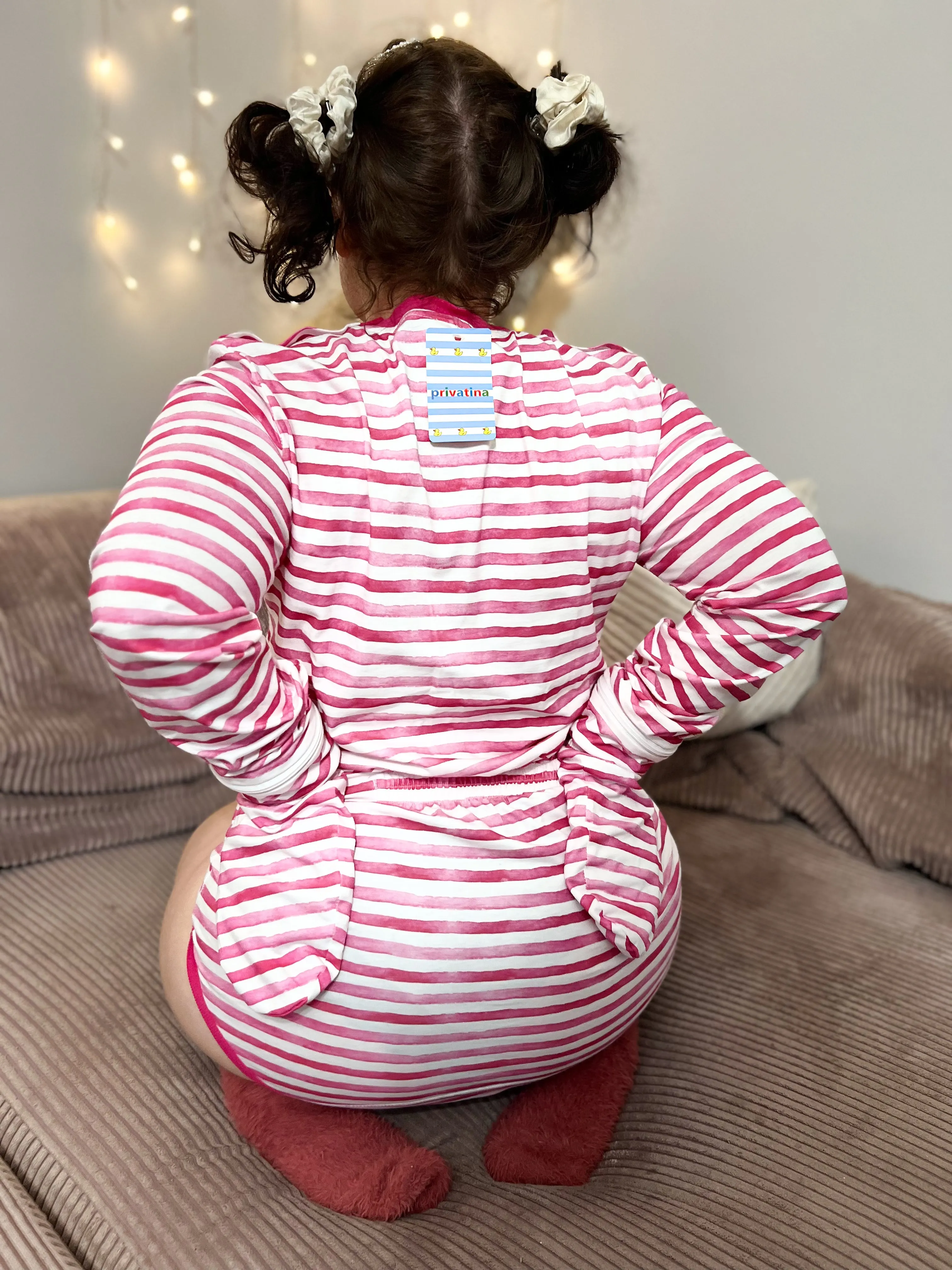 ADULT BABY BODYSUIT - KISS & HUG ME