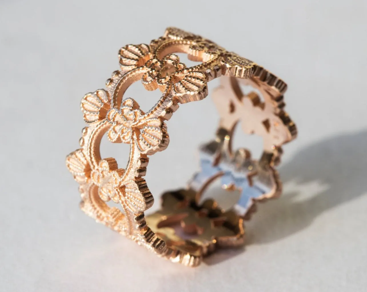 Aster Lace Flower Wedding Ring