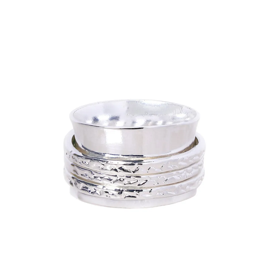 Ava Spinner Ring