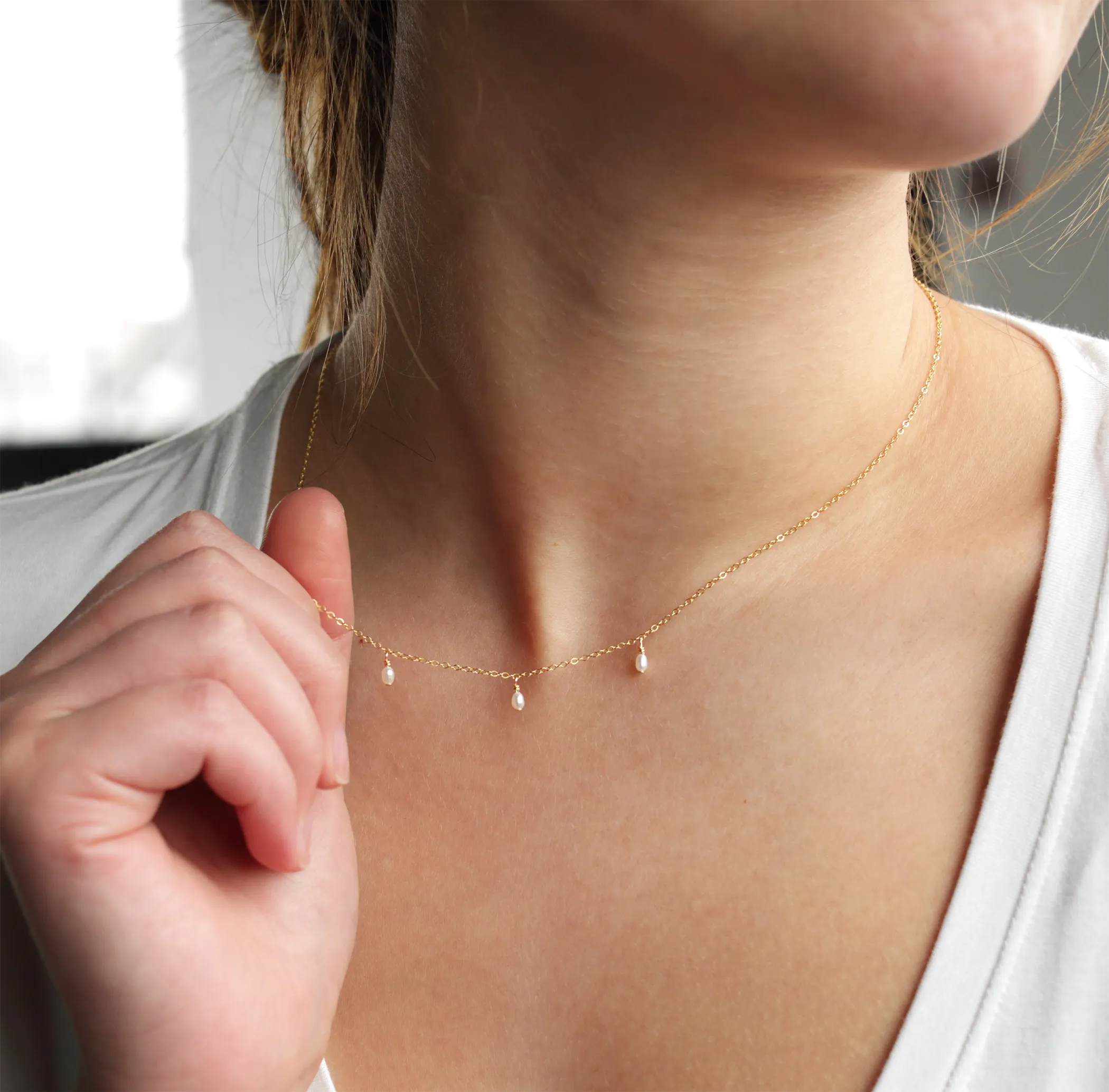 Ava Tiny Oval Pearl Necklace
