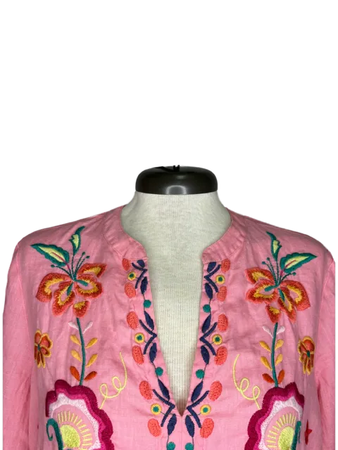 Averi Easy V-Neck Top