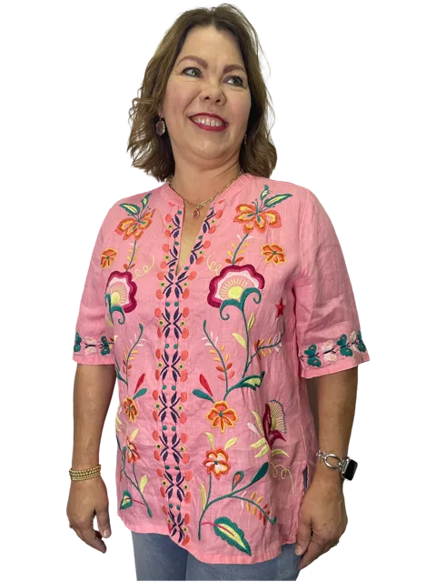 Averi Easy V-Neck Top