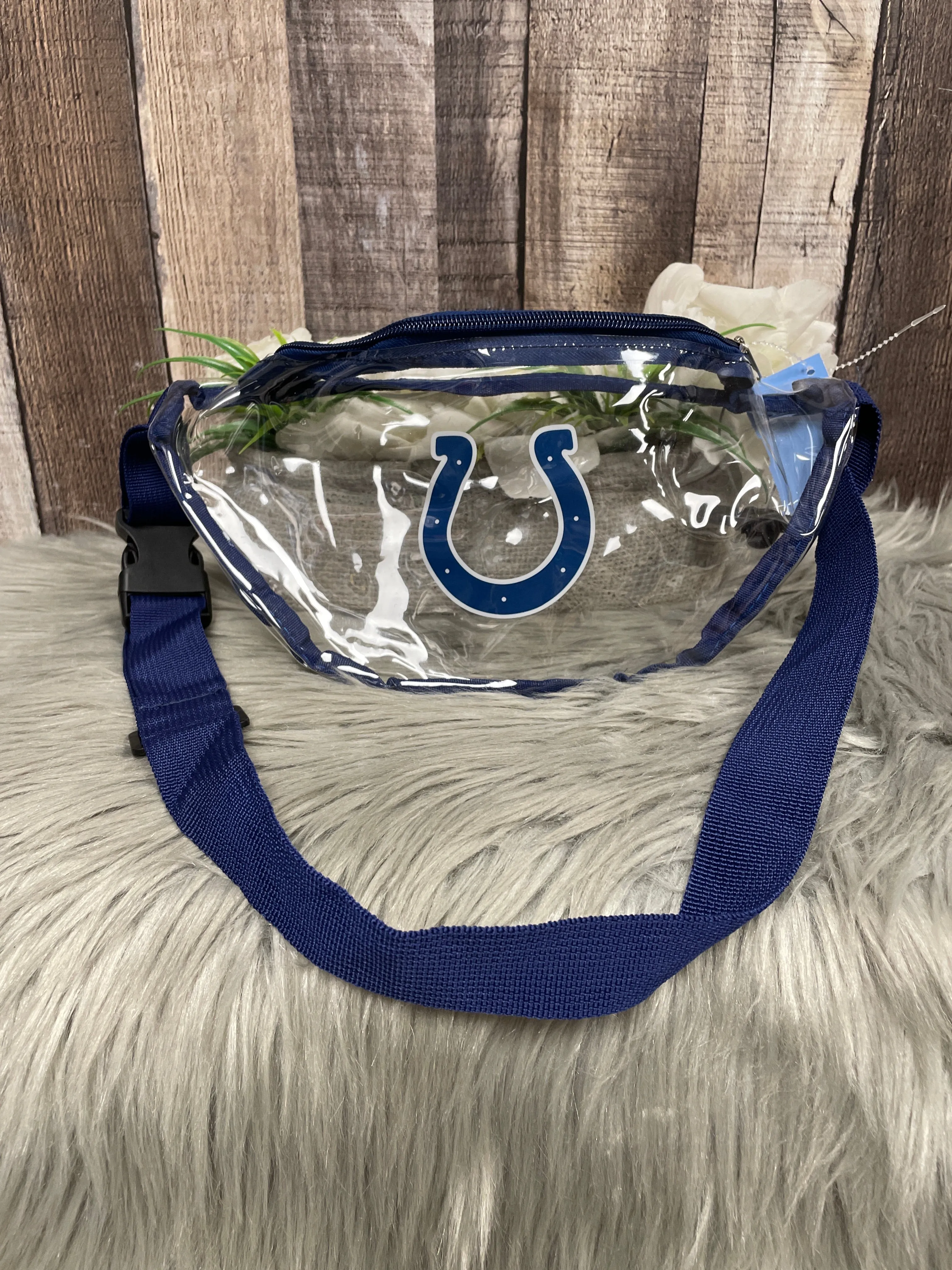Belt Bag By Cmf, Size: Medium