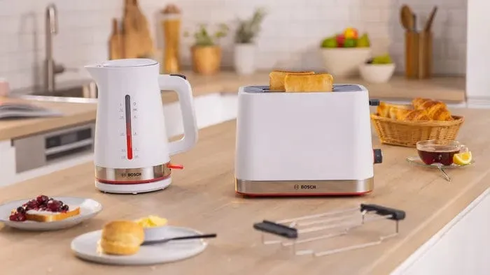 Bosch 2 Slice MyMoment Compact Toaster White TAT4M221