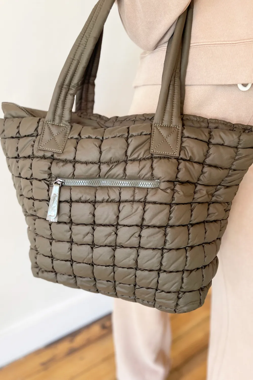 Breakaway Puffer Tote