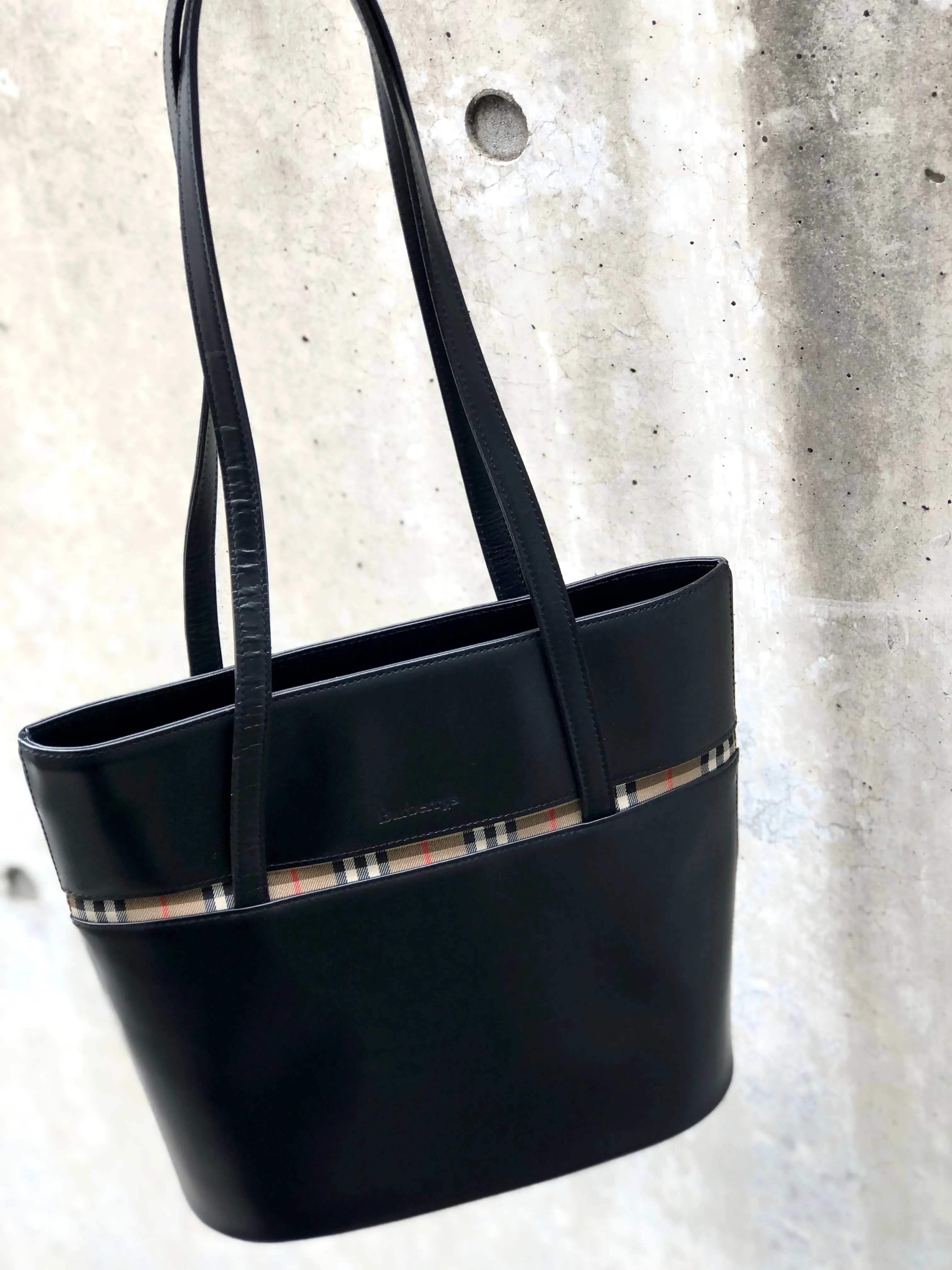 Burberrys Classic check Bucket Totebag Shoulder bag Black Vintage Old njai3y