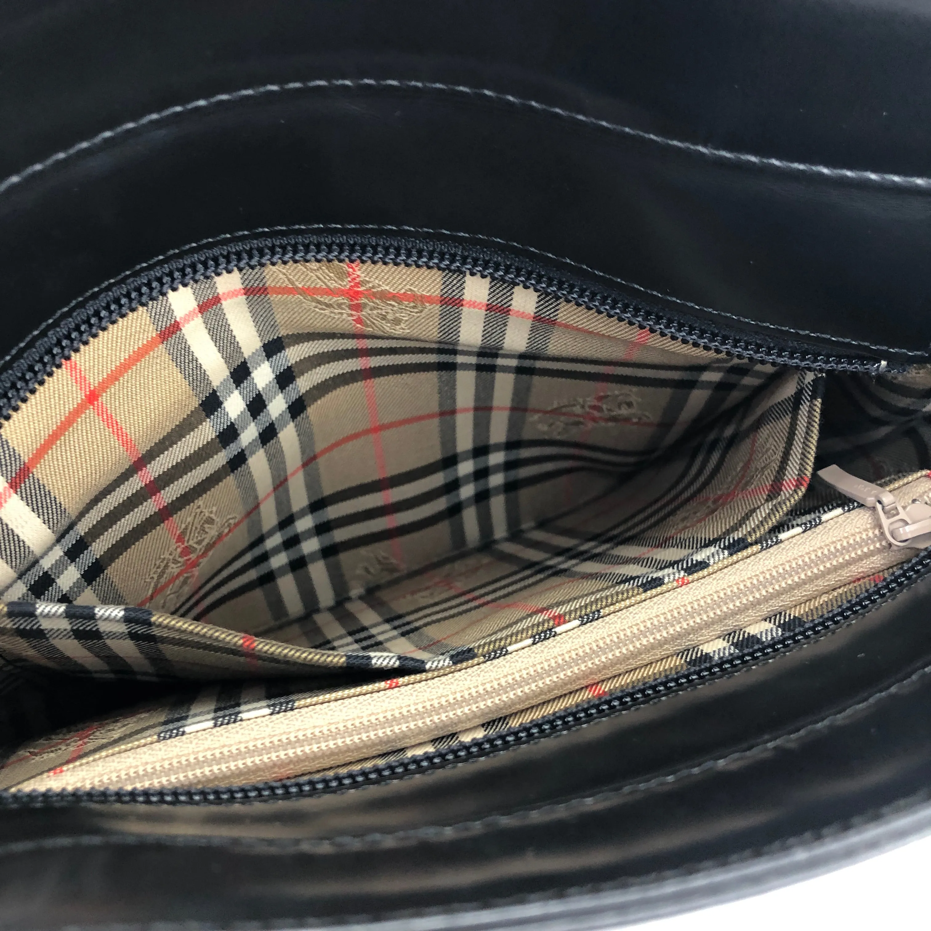 Burberrys Classic check Bucket Totebag Shoulder bag Black Vintage Old njai3y