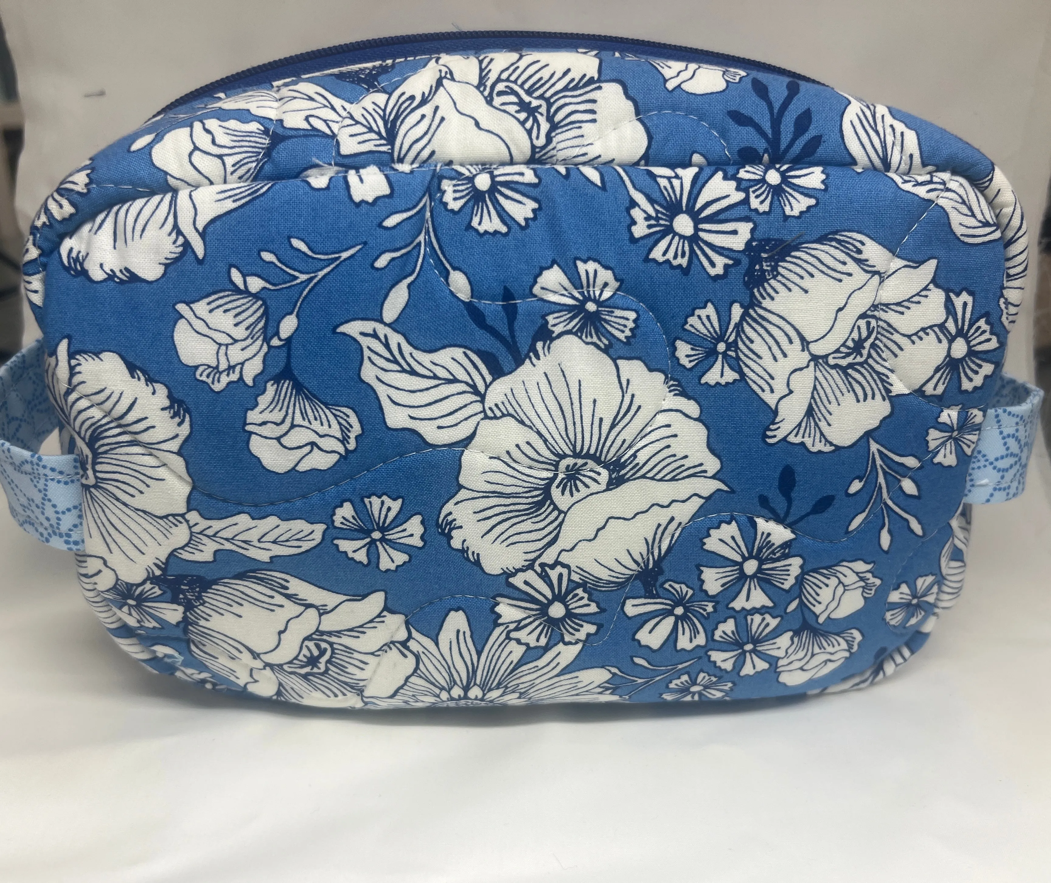By Annie Project Easy Does It Bag Kit Kate Spain
