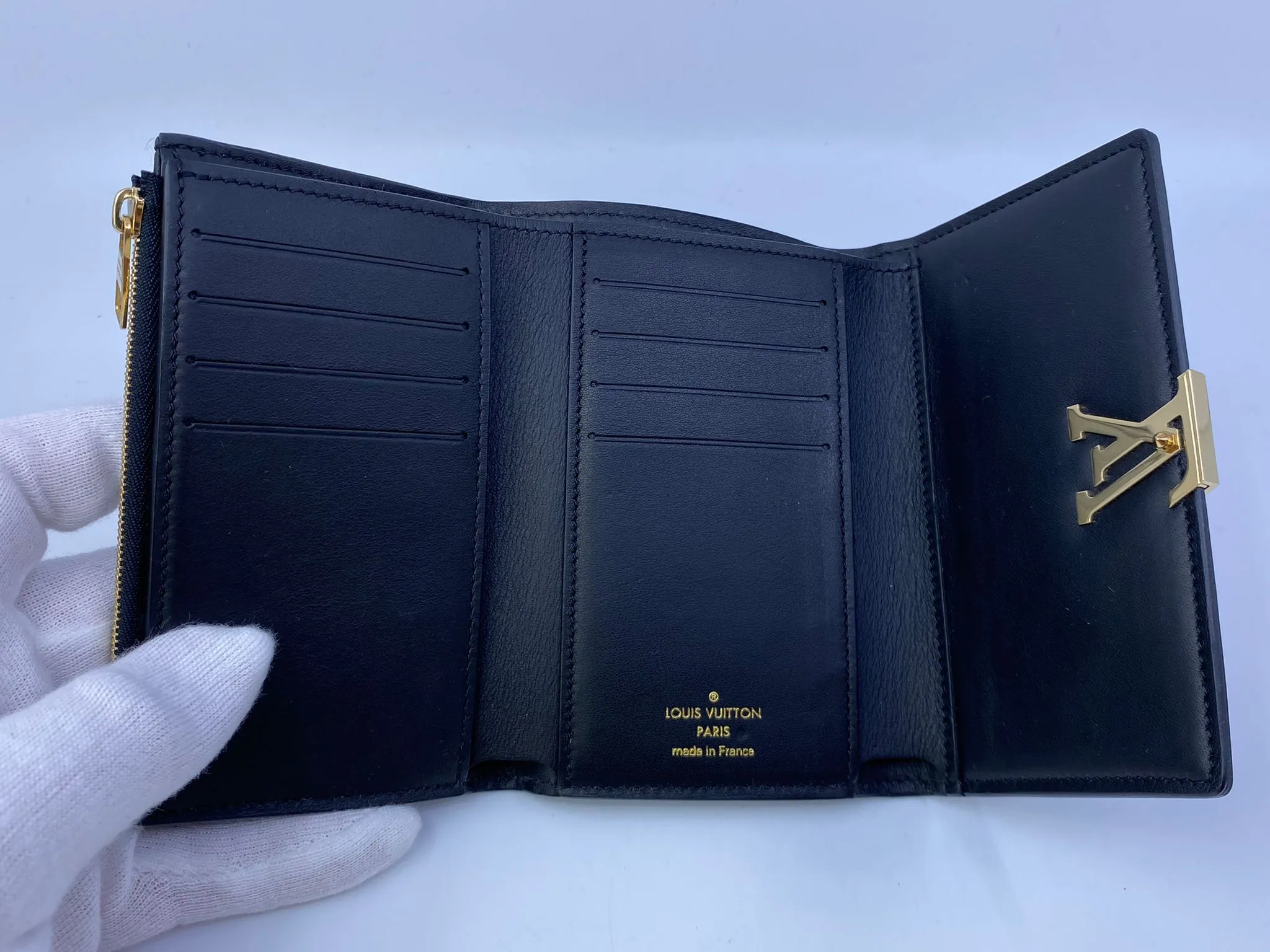 Capucines Compact Sunny Wallet