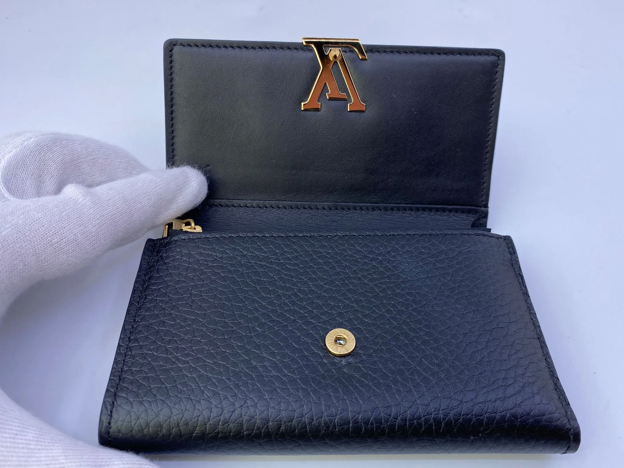Capucines Compact Sunny Wallet