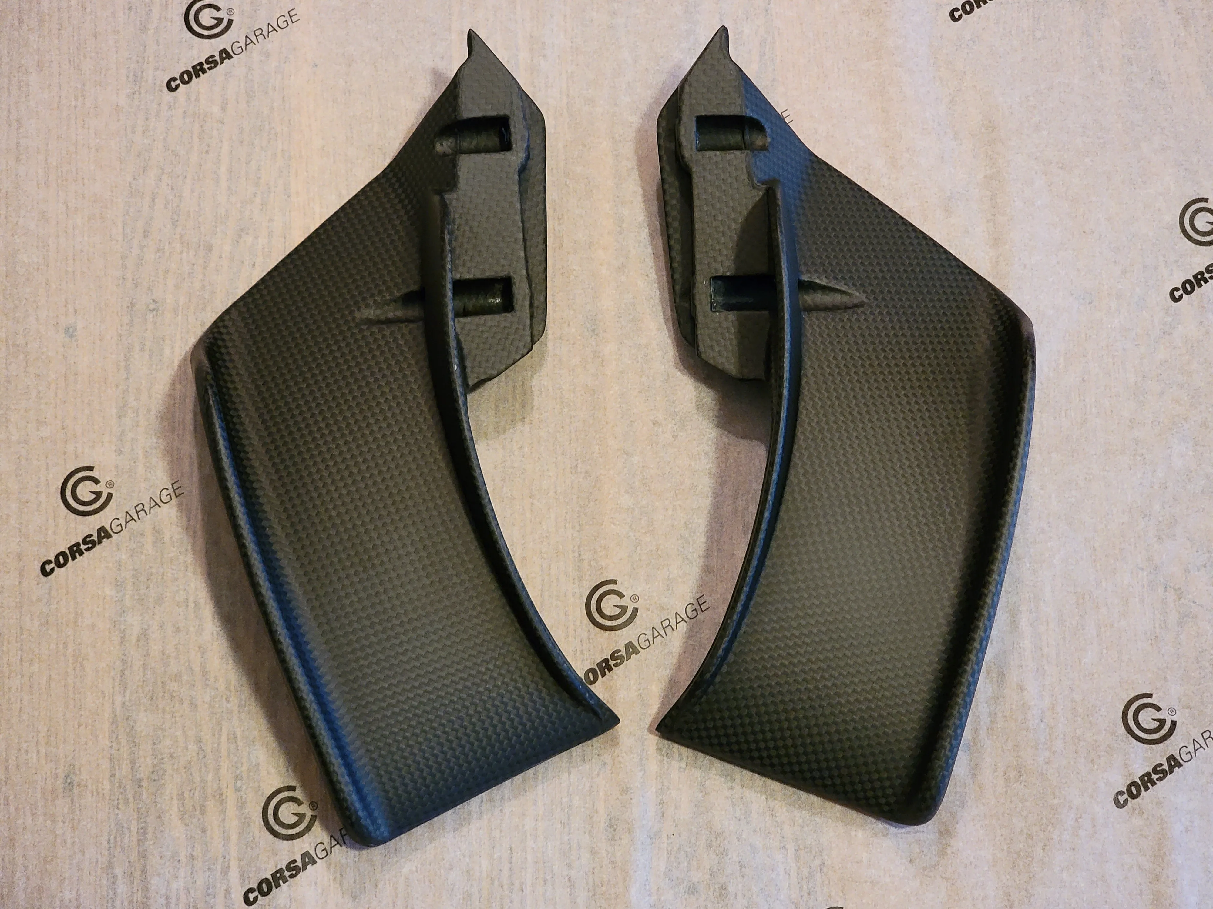 Ducati Streetfighter V4/S V2 Carbon Fiber Wing Set 2020-2022