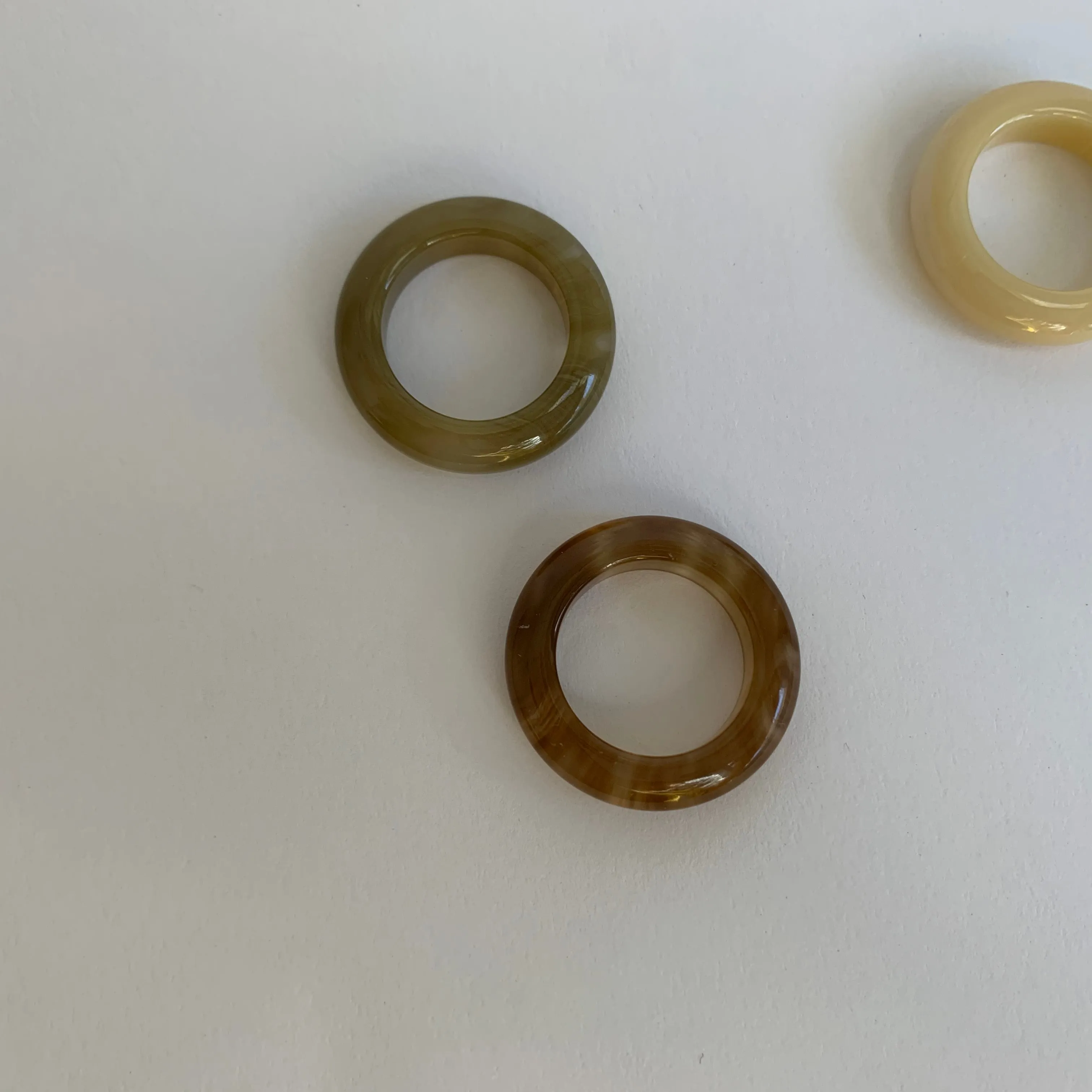 Easy Ring_Cream