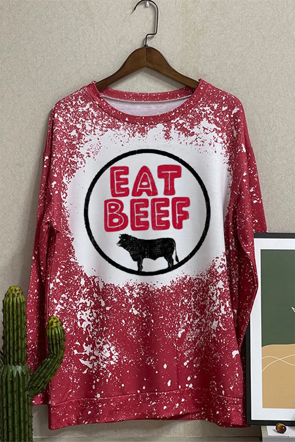 Fiery Red EAT BEEF Graphic Print Bleached Pullover Swetshirt