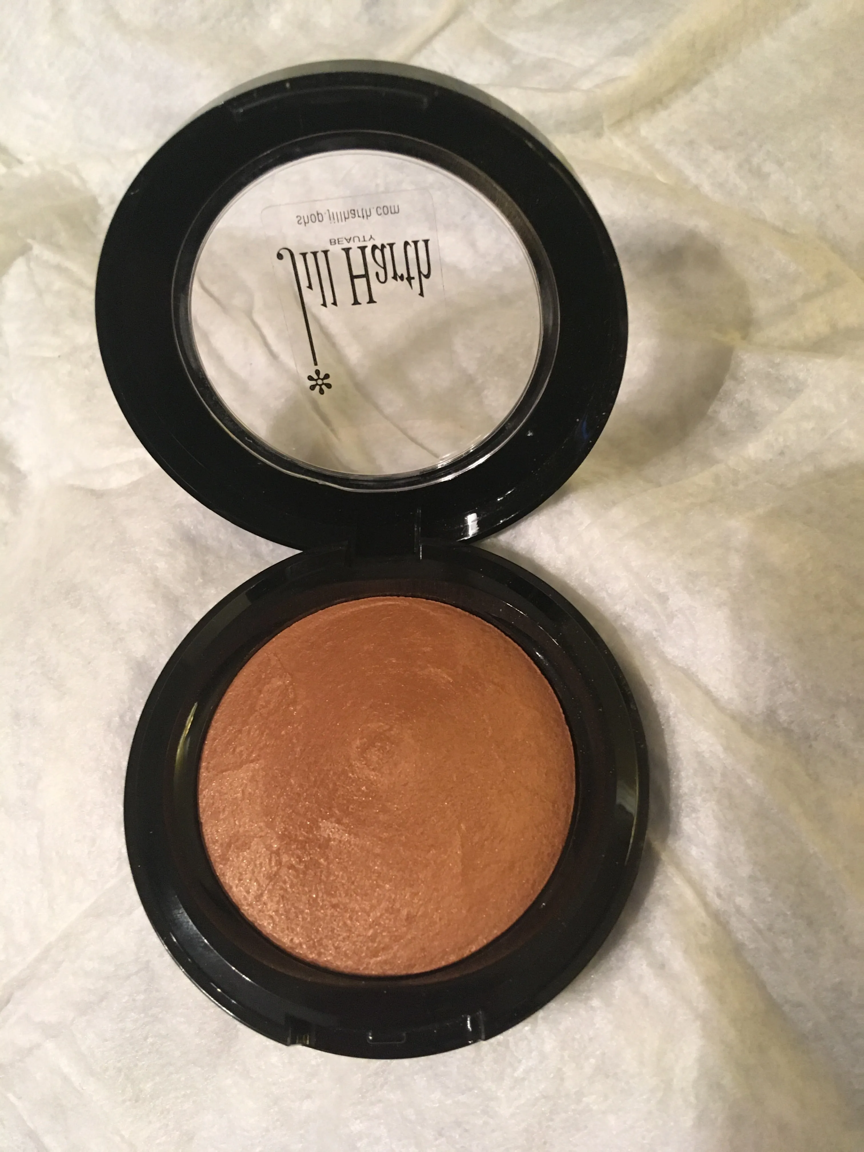 Fiji Baked Bronzing Powder