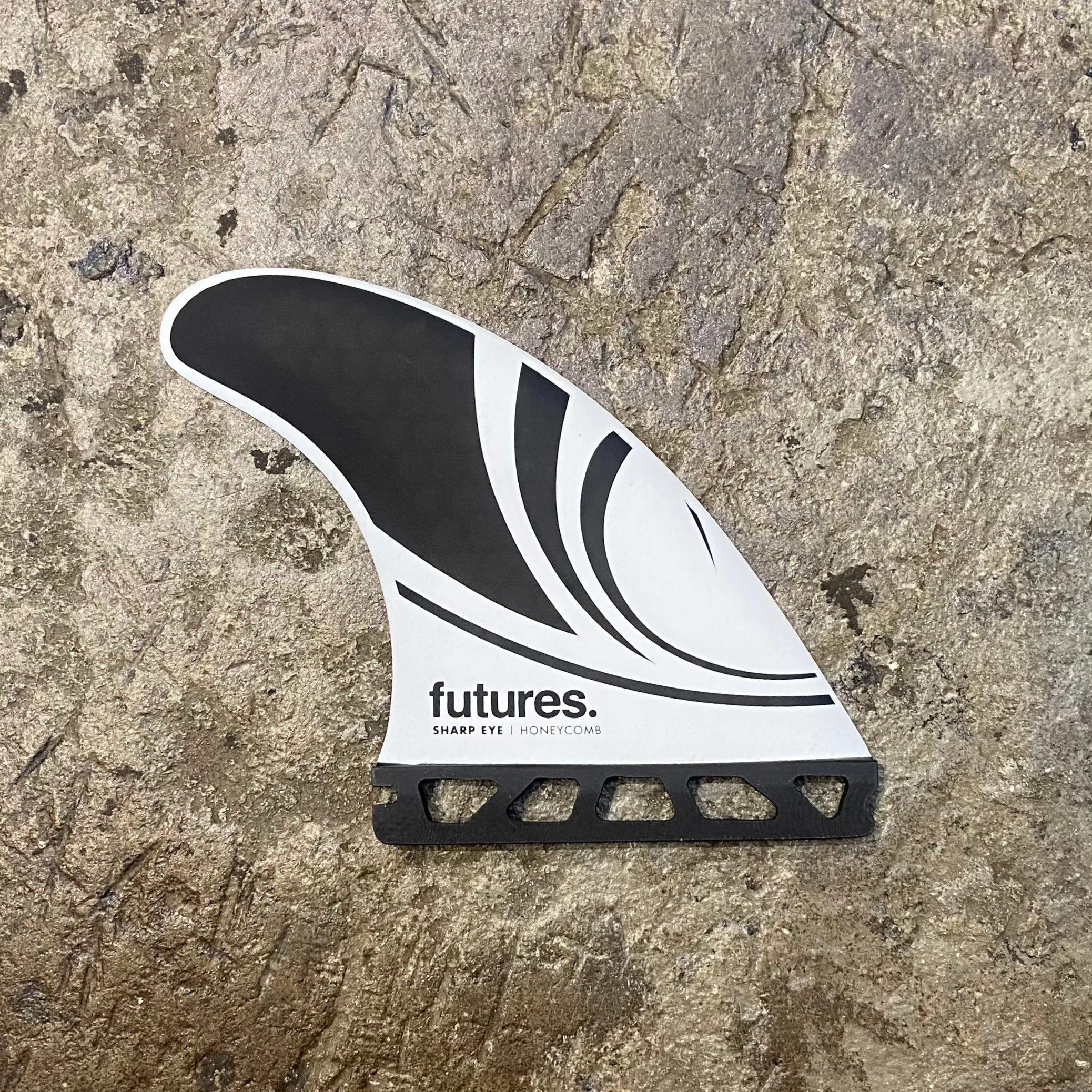 FUTURES    SHARP EYE THRUSTER M