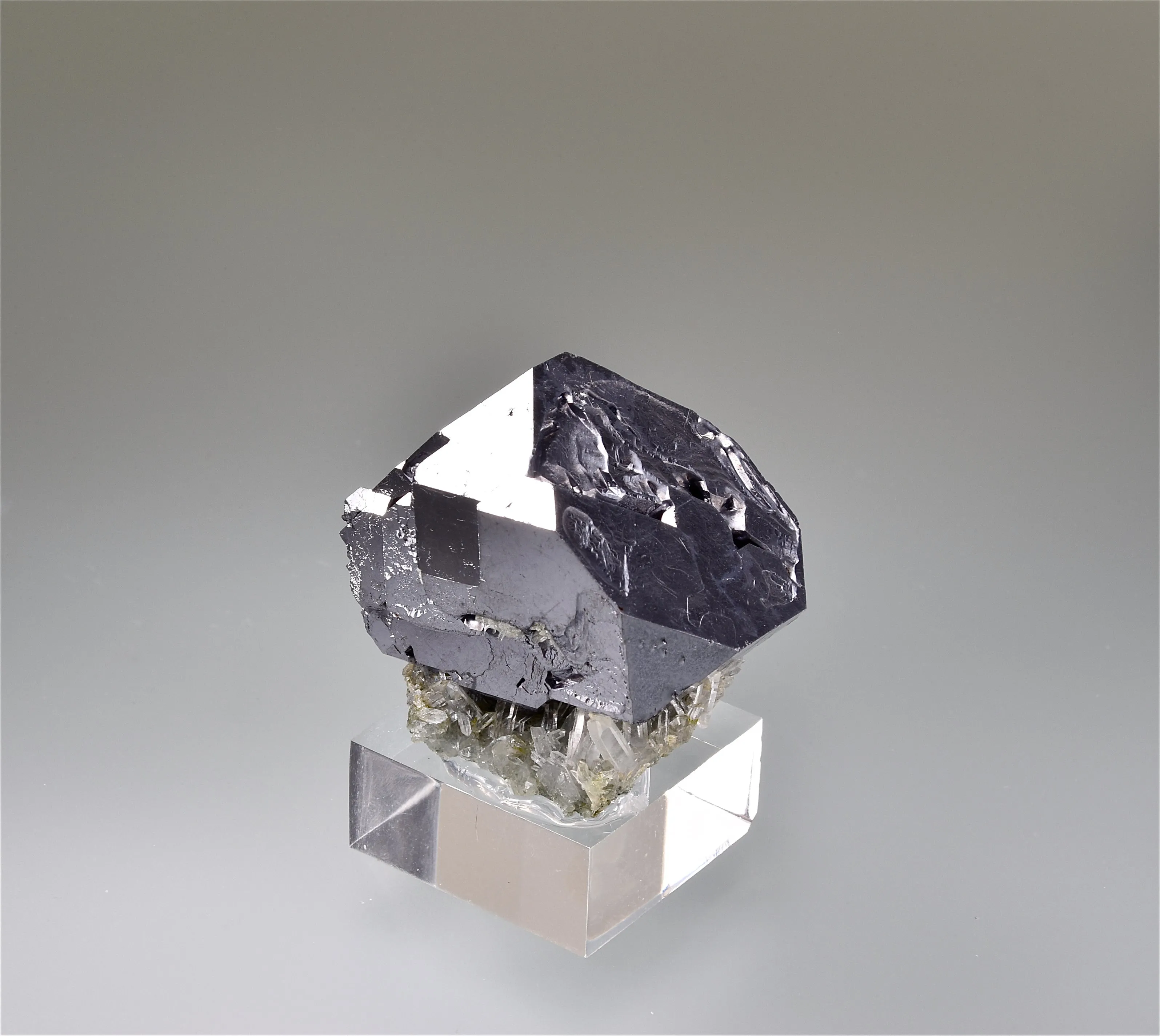 Galena with Quartz, Gjudurska Mine, Madan District, Smolyan Oblast, Southern Rhodope Mountains, Bulgaria, Mined 2009, Miniature 2.5 x 3.0 x 3.0 cm, $50.  Online 3/5.