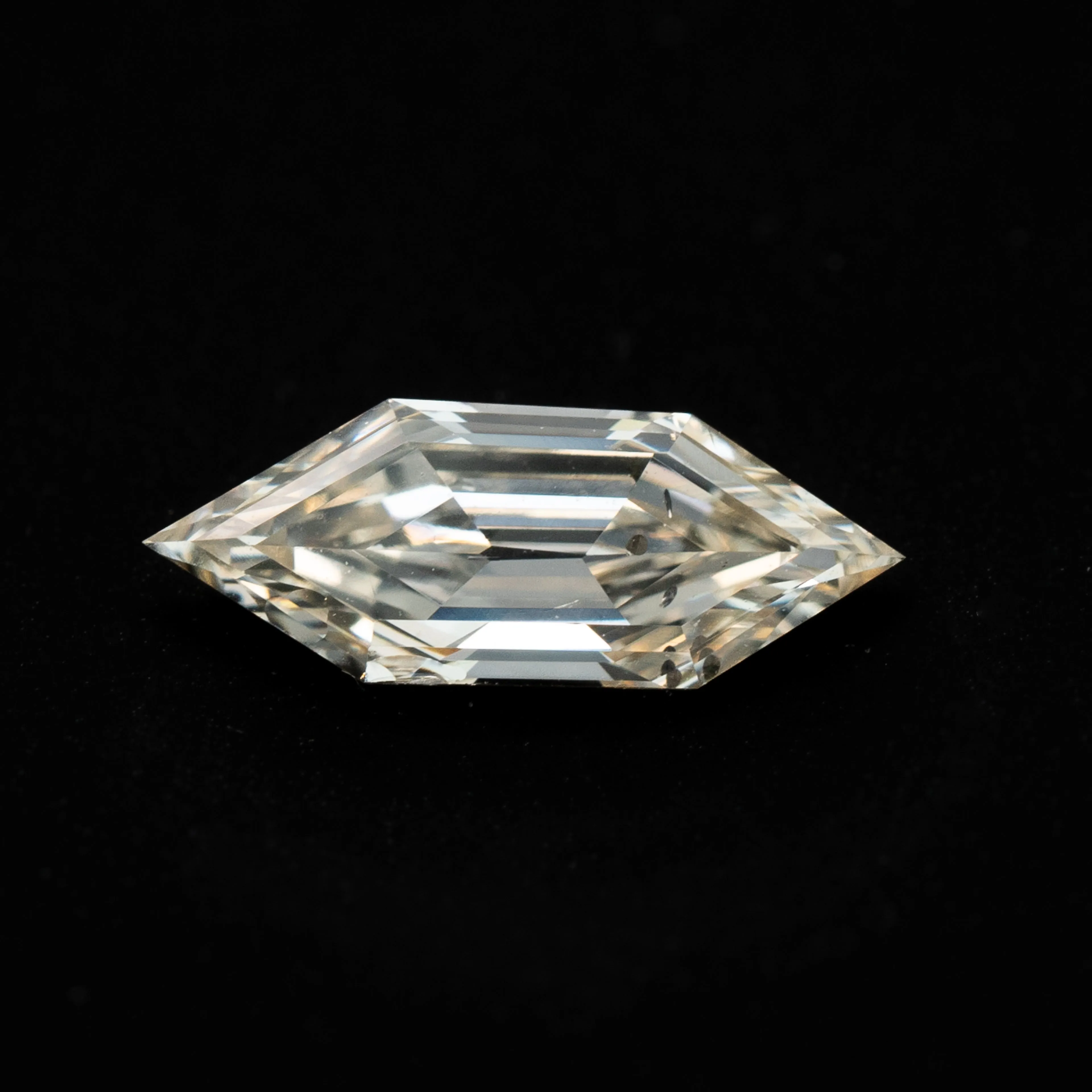 Hexagon Brilliant Cut Diamond | 0.61ct | L SI1