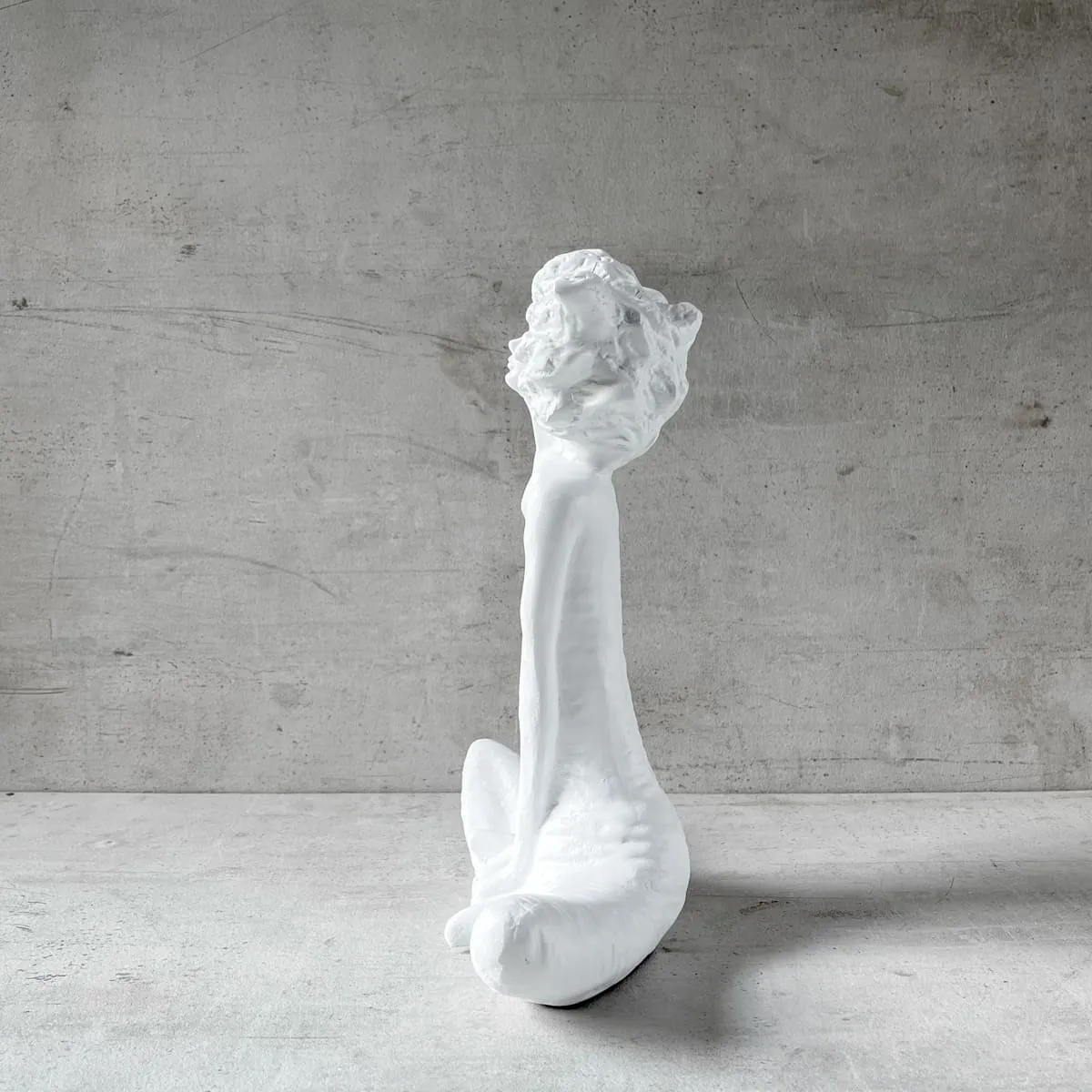 Home Artisan Verona Girl Sculpture