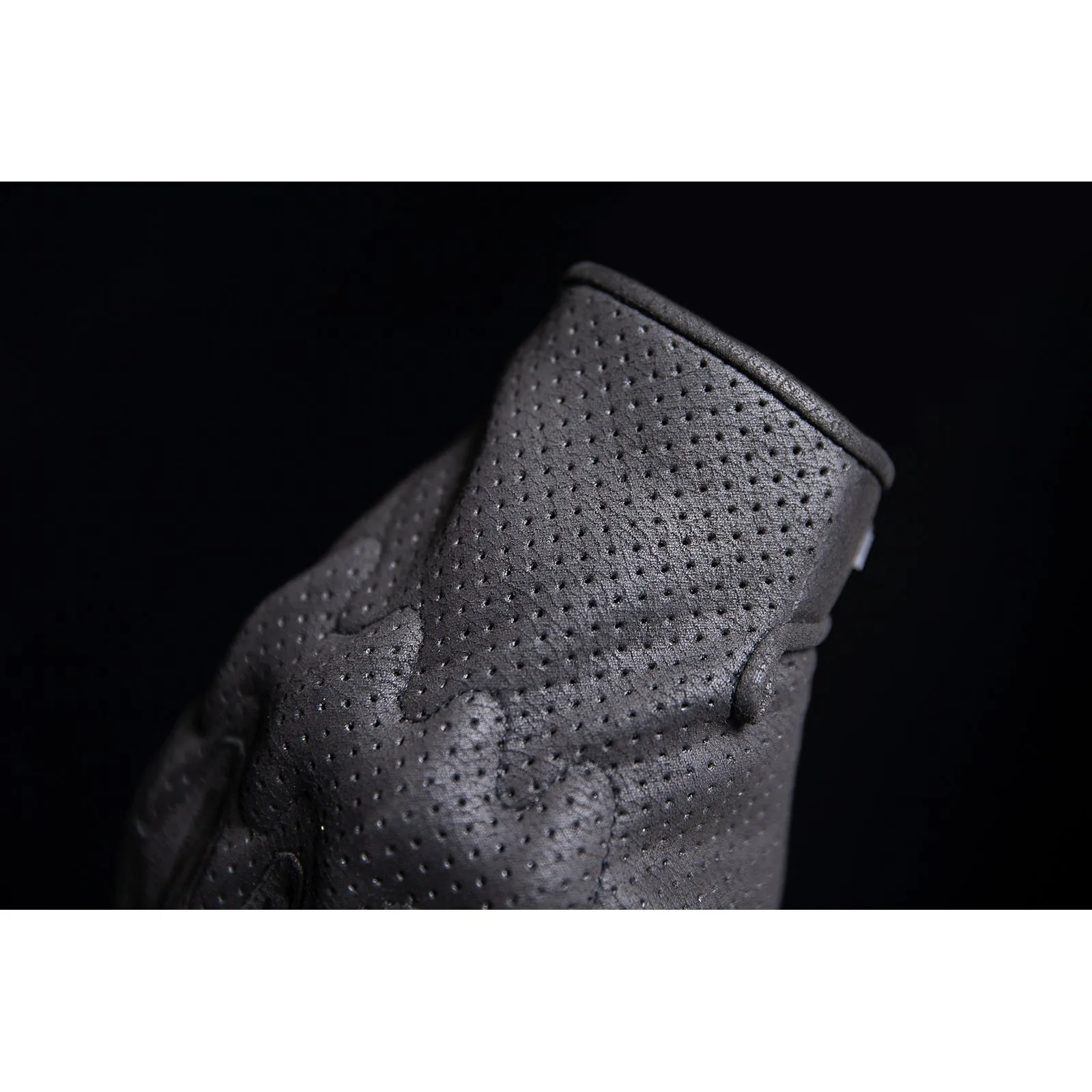 ICON Airform™ CE Gloves