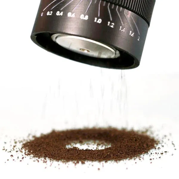 Kanso Hiku Compact Hand Coffee Grinder