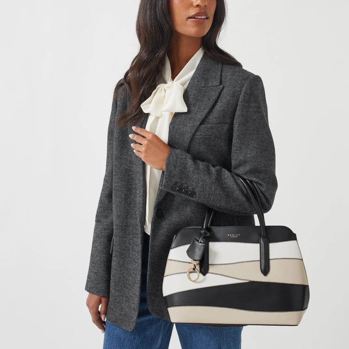 LIVERPOOL STREET 2.0 - PATCHWORK - Medium Zip-Top Multiway