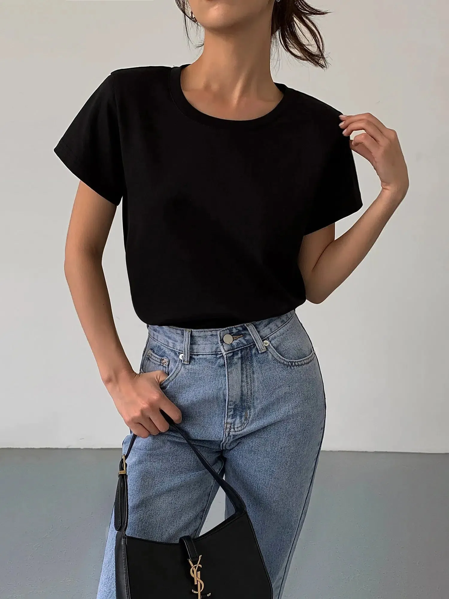 Loose Crew Neck T-shirt
