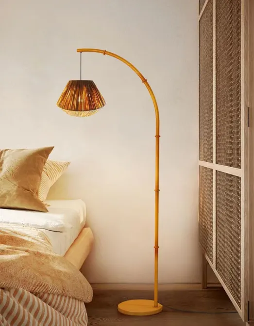 Loose Floor Lamp