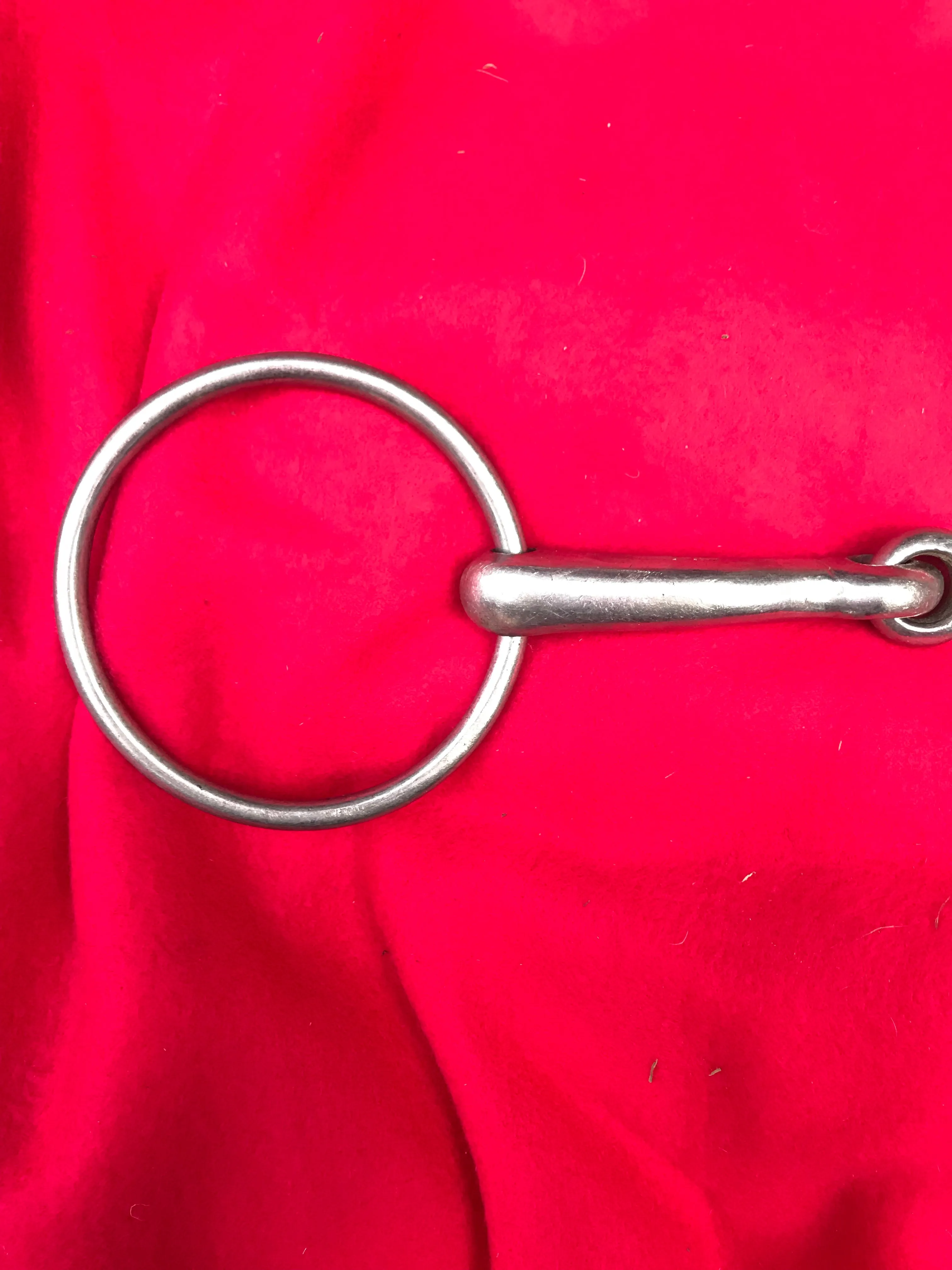 Loose ring snaffle size: 5-3/4” (FREE POSTAGE )