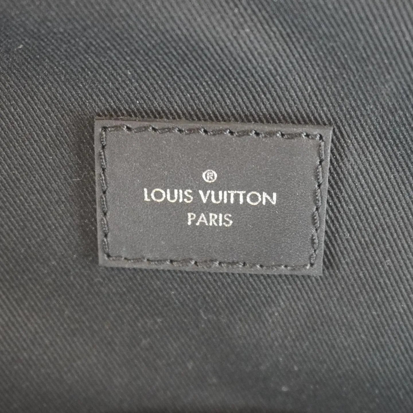 LOUIS VUITTON Avenue Sling Damier Infini Leather Backpack Bag Black