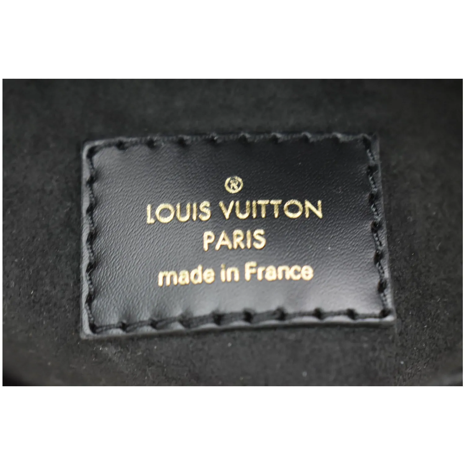 LOUIS VUITTON Locky BB Epi Leather Crossbody Bag Black