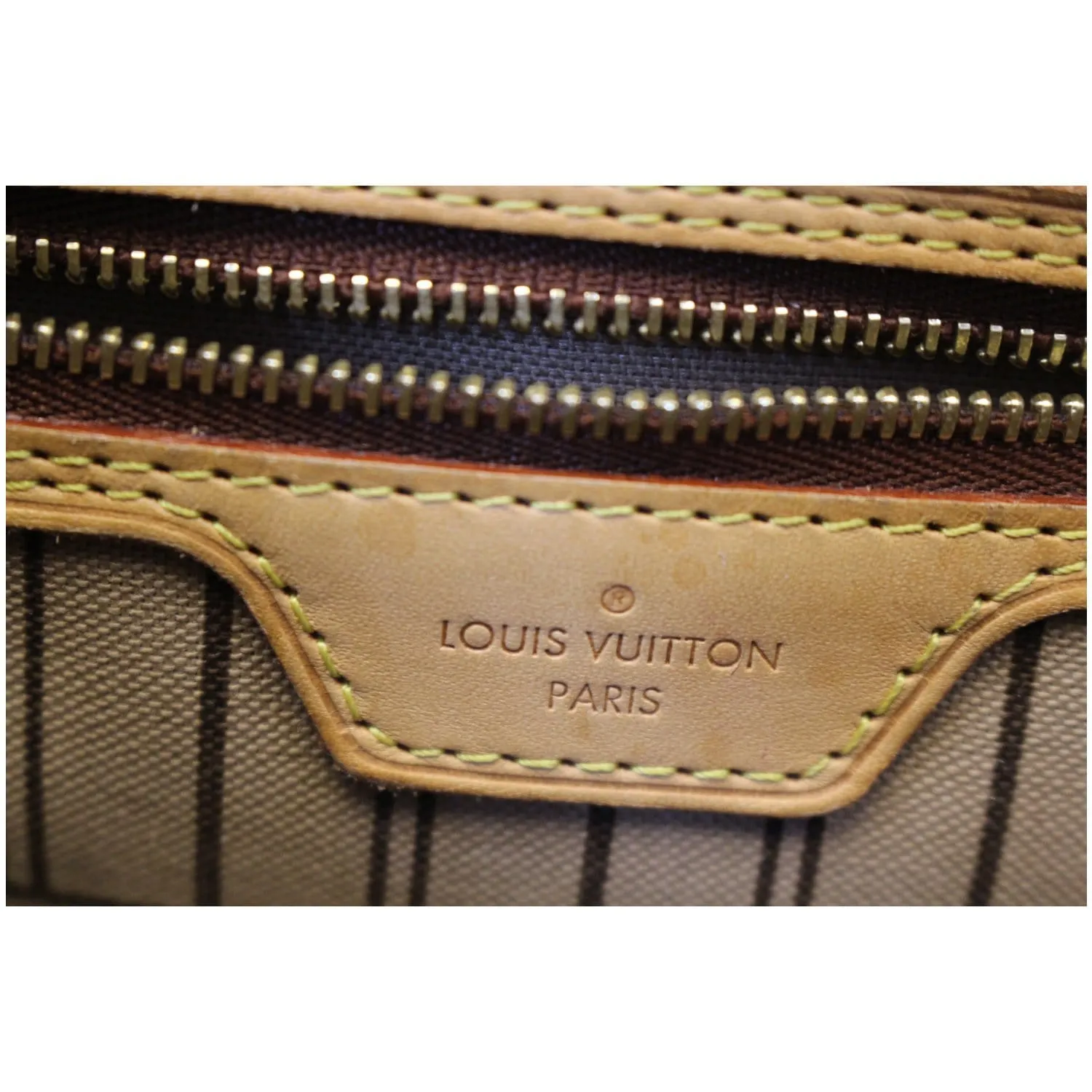 LOUIS VUITTON Monogram Canvas Neverfull MM Brown Tote Bag