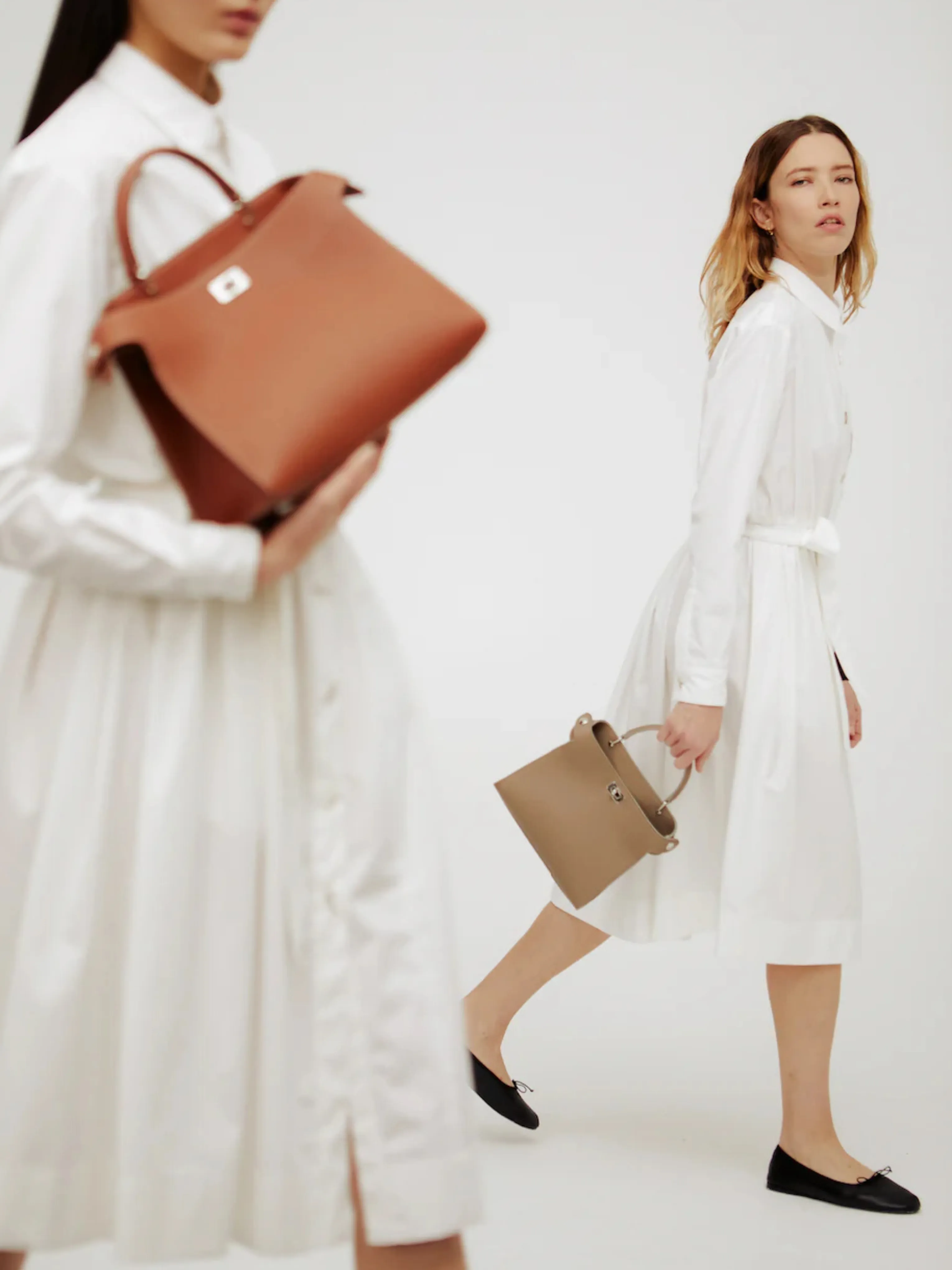Lutece Mini in Greige Leather