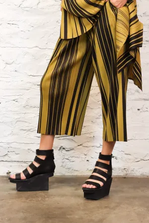 MC Oasis Turn Pants