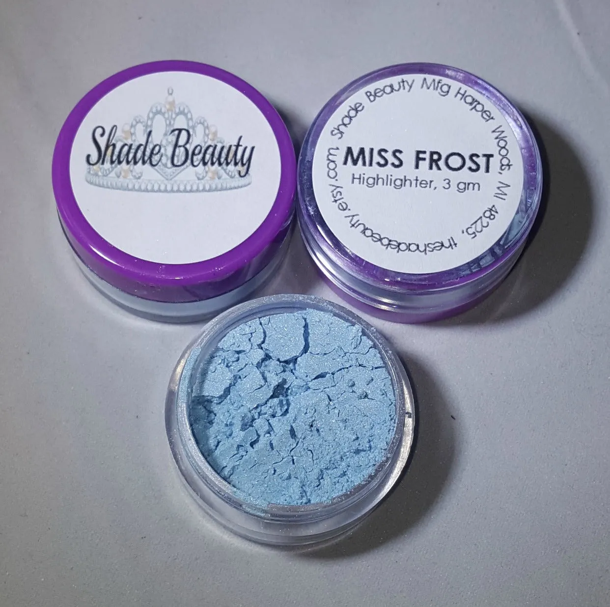 Miss Frost Loose Highlighter
