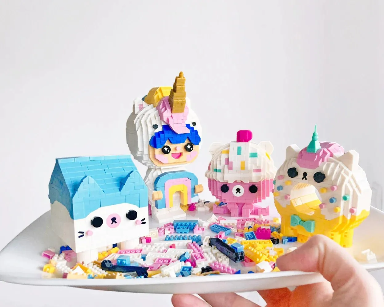 Mr Sprinkles Smith Mini-Bricks by Momiji