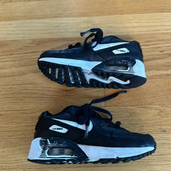 Nike Air Max 90 little kid