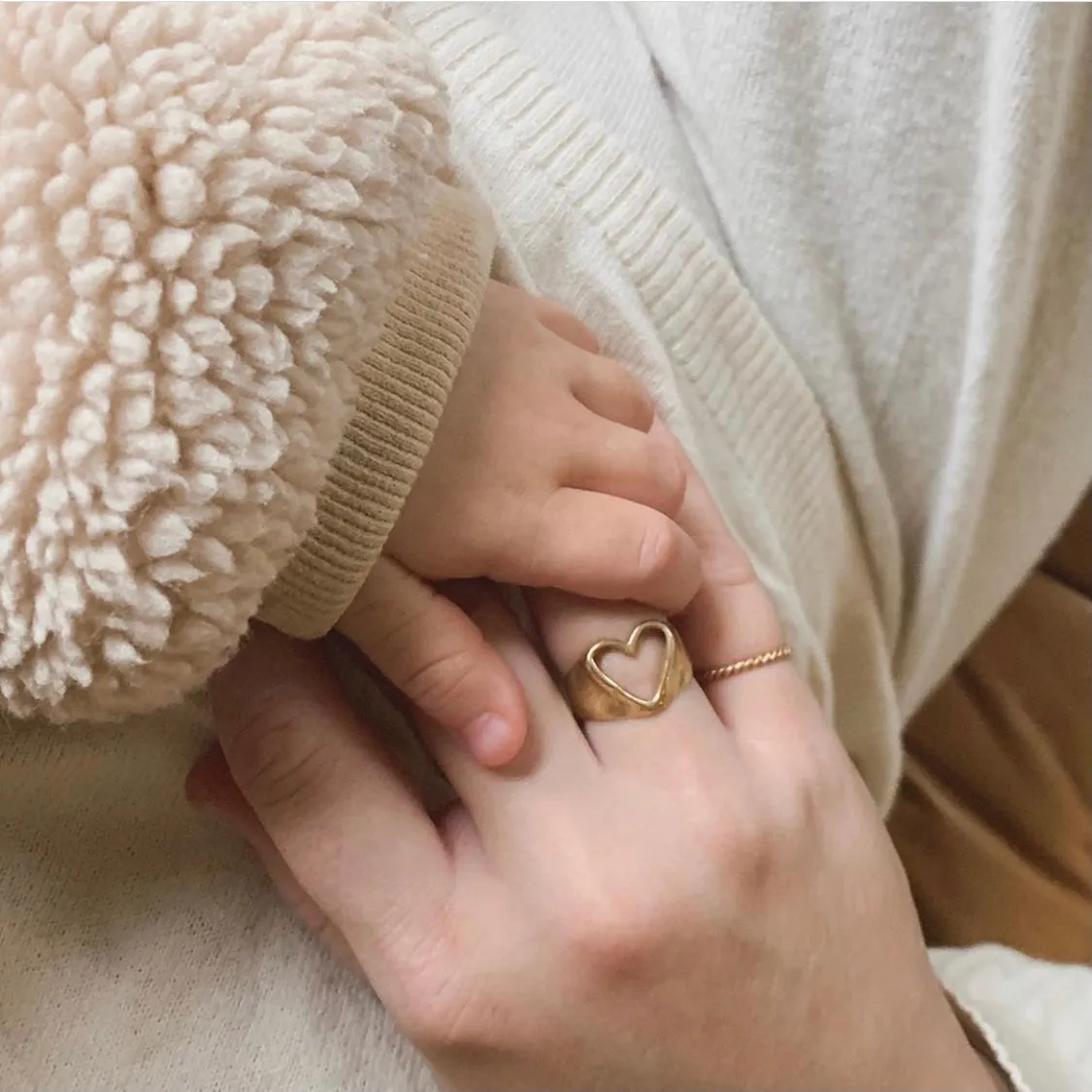 Open Heart Ring | Bronze