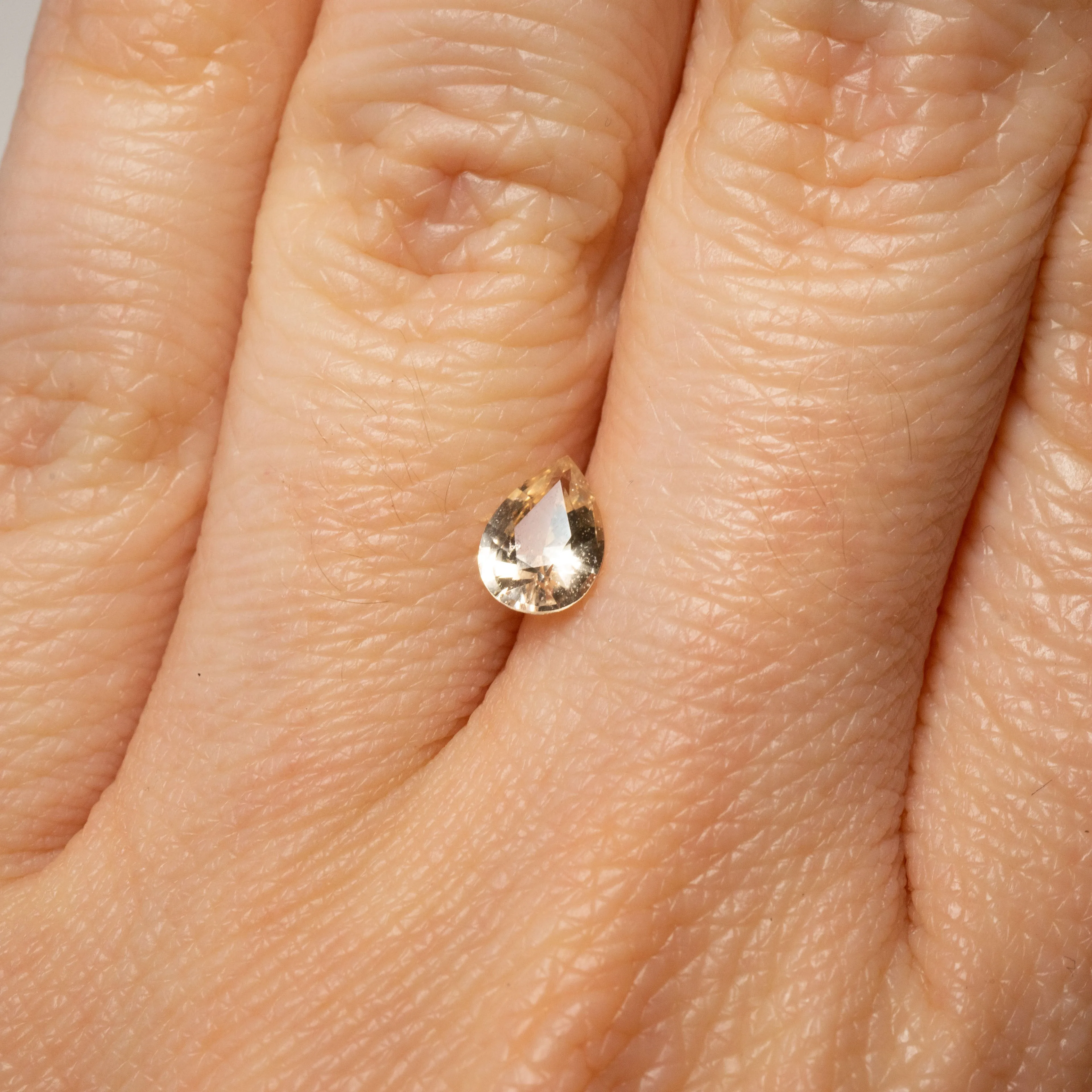 Pale Orange Pear Sapphire | 0.78ct | Sri Lanka Origin