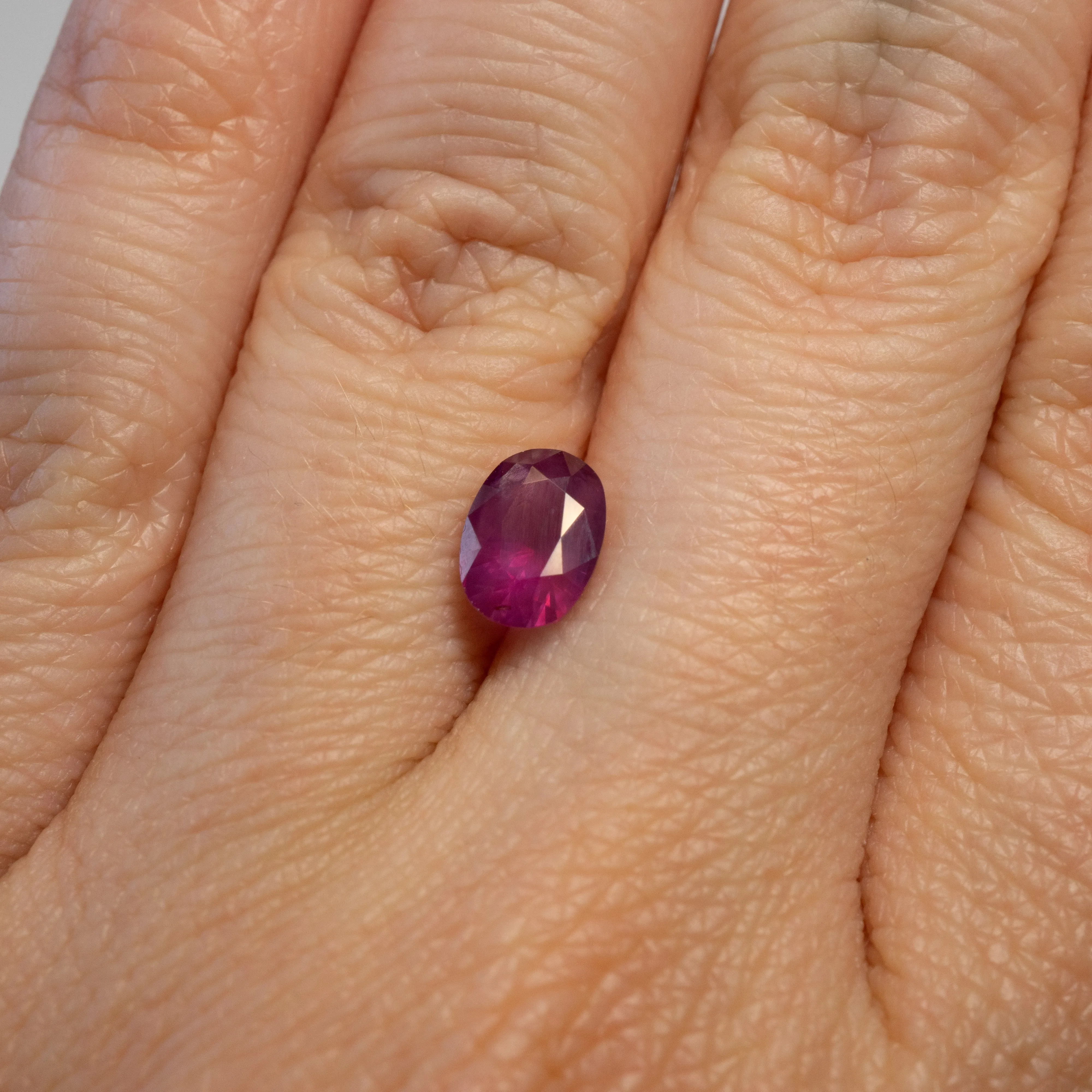 Pinkish Ruby Oval | 1.40ct | Mozambique Origin