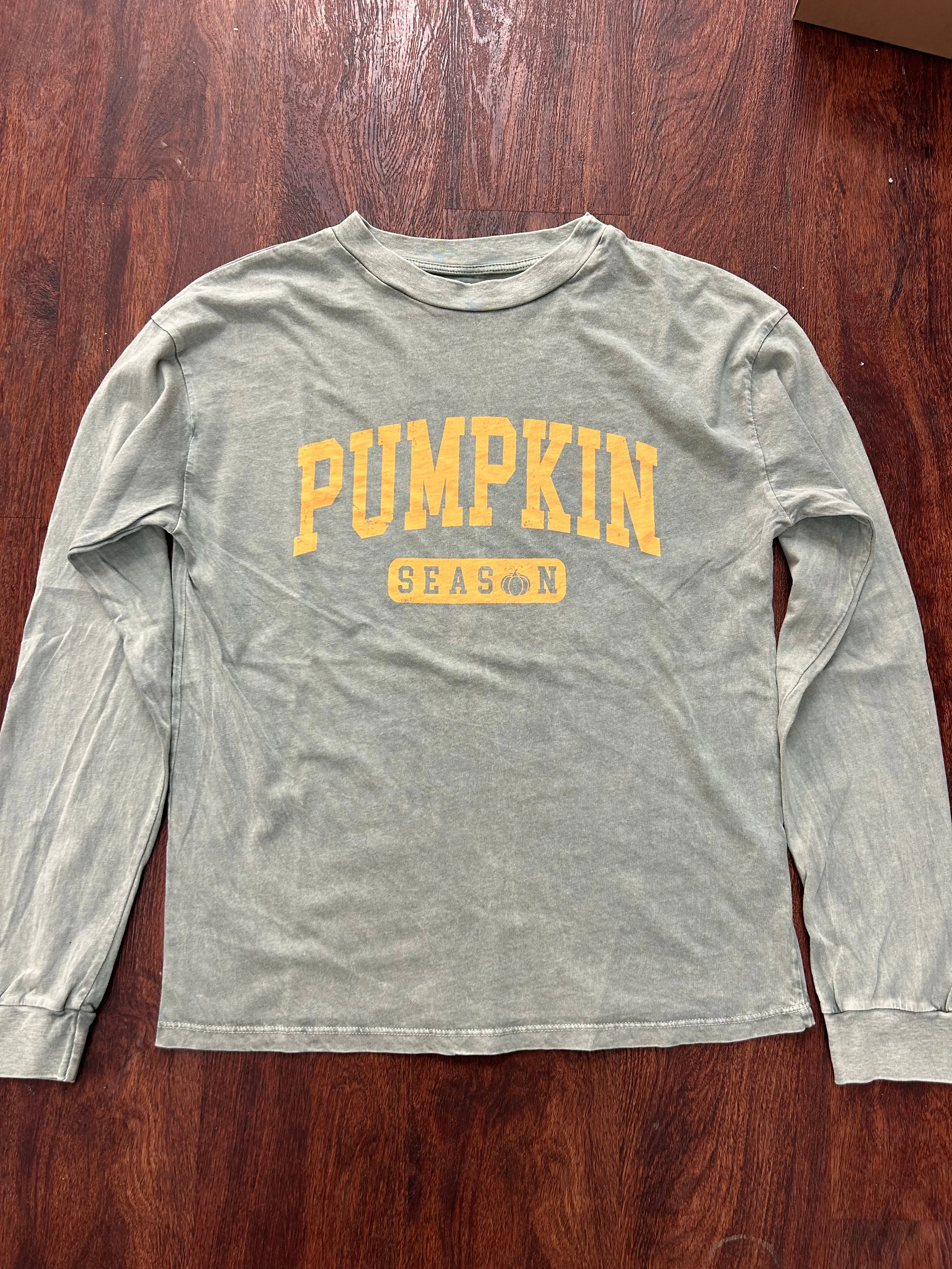 Pumpkin Season: Mineral Wash Olive