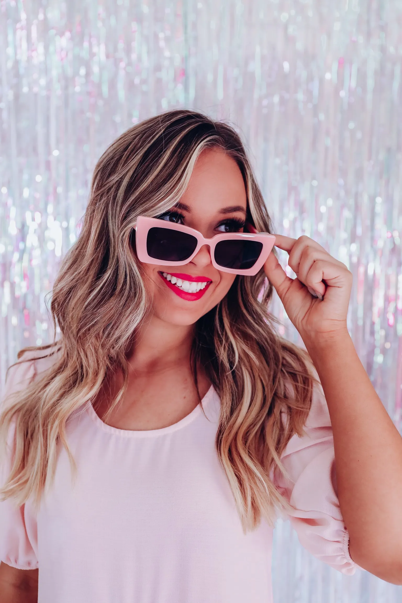 Sharp Retro Sunglasses - Pink