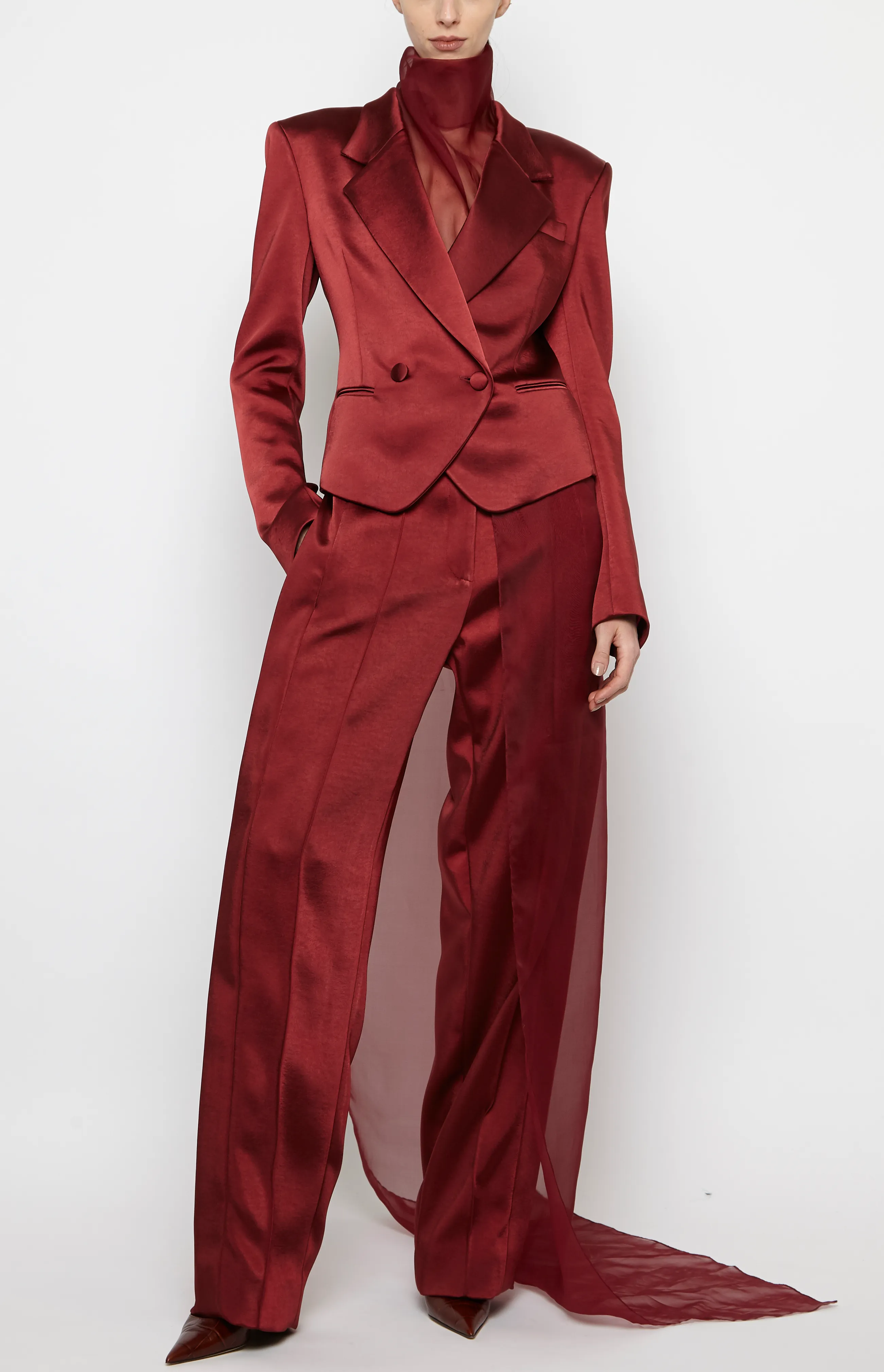 SHARP SHOULDER DOUBLE BREASTED BLAZER